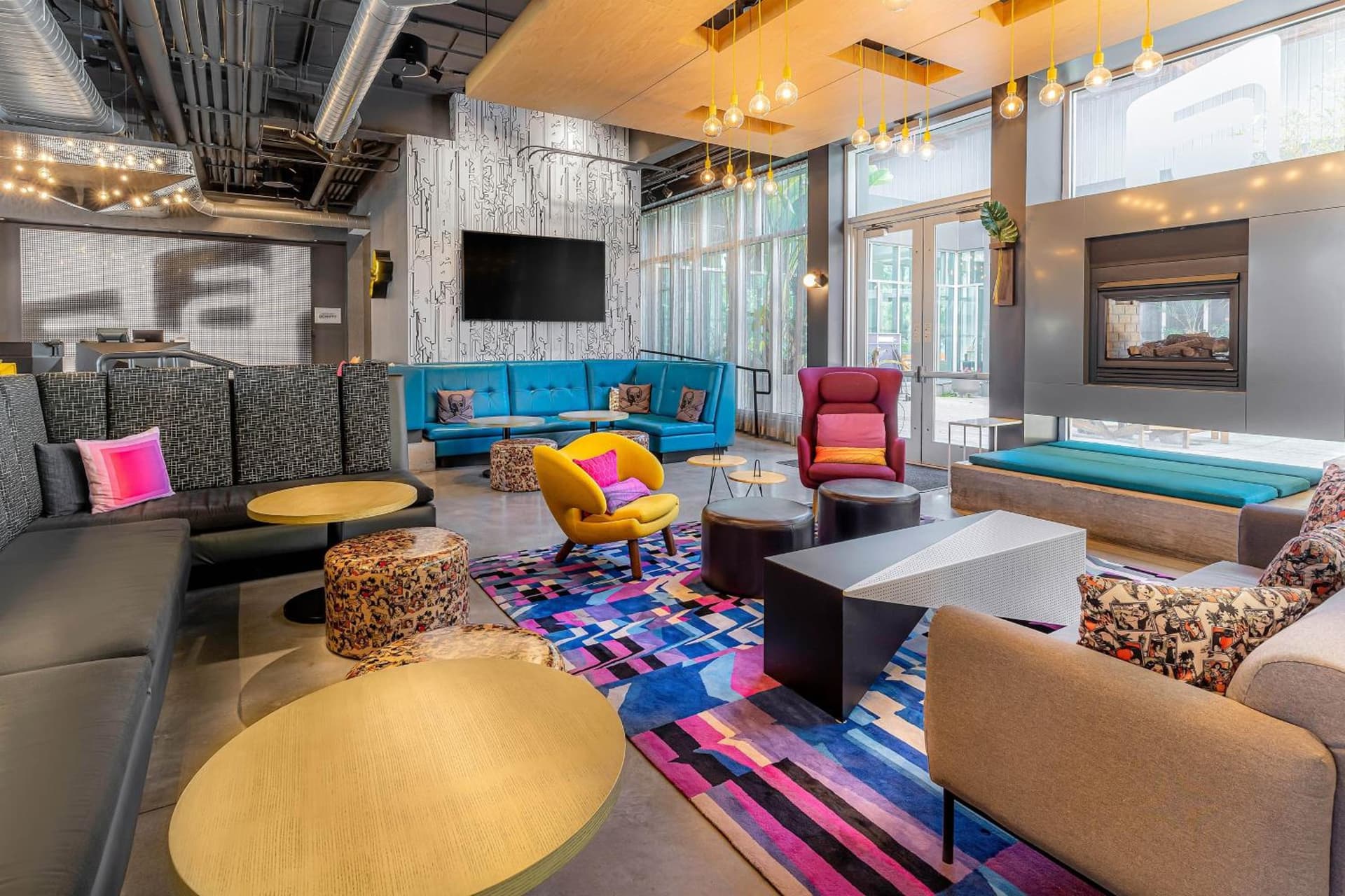 Aloft Jacksonville Tapestry Park property views in Jacksonville, FL — gallery photo 3