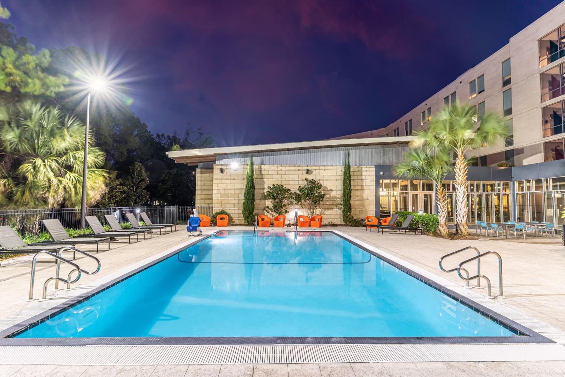 Aloft by Marriott Jacksonville Tapestry Park gallery photo in Jacksonville, FL — image 4