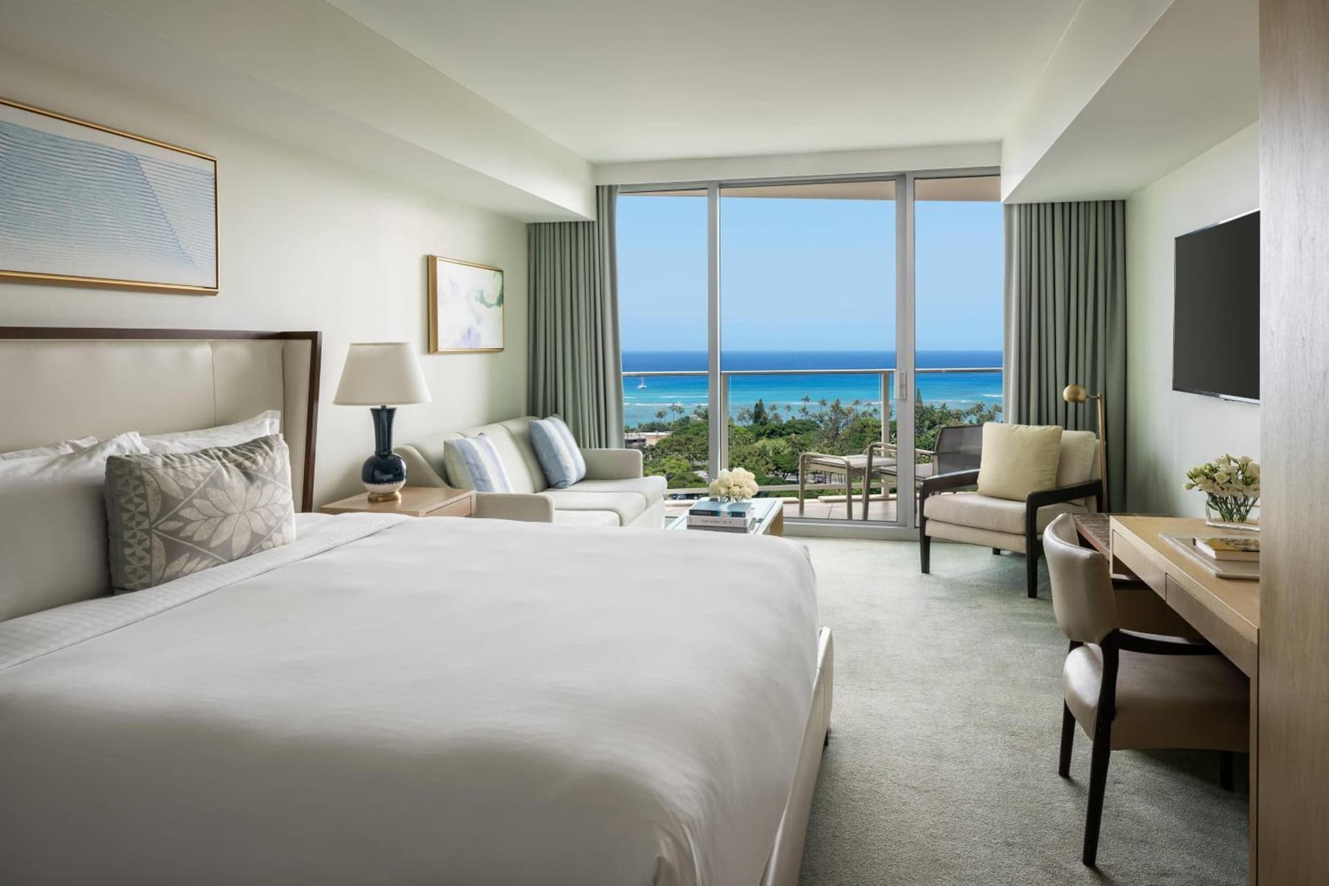 The Ritz-Carlton Residences, Waikiki Beach Hotel gallery photo in Honolulu, HI — image 50