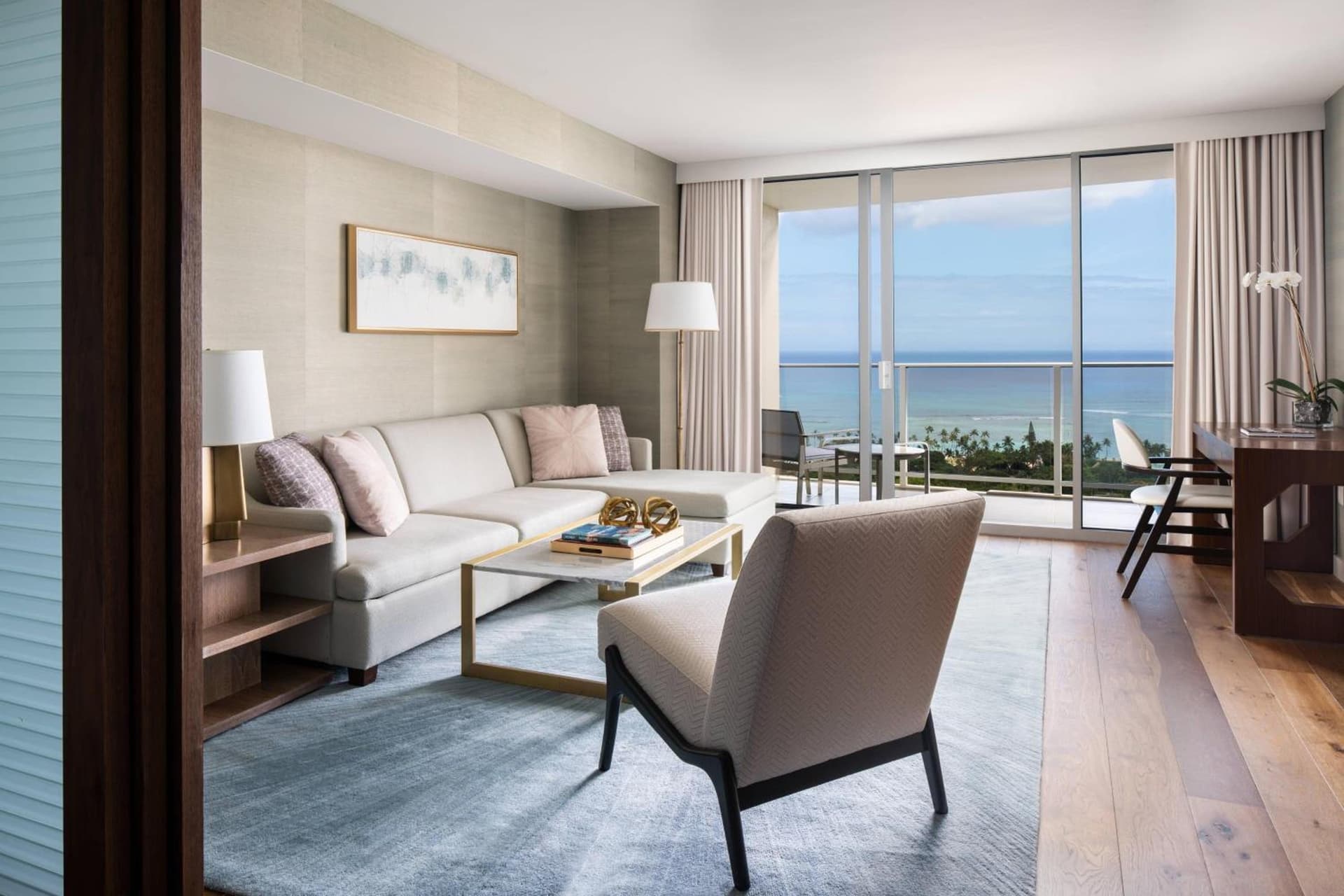 The Ritz-Carlton Residences, Waikiki Beach Hotel gallery photo in Honolulu, HI — image 49