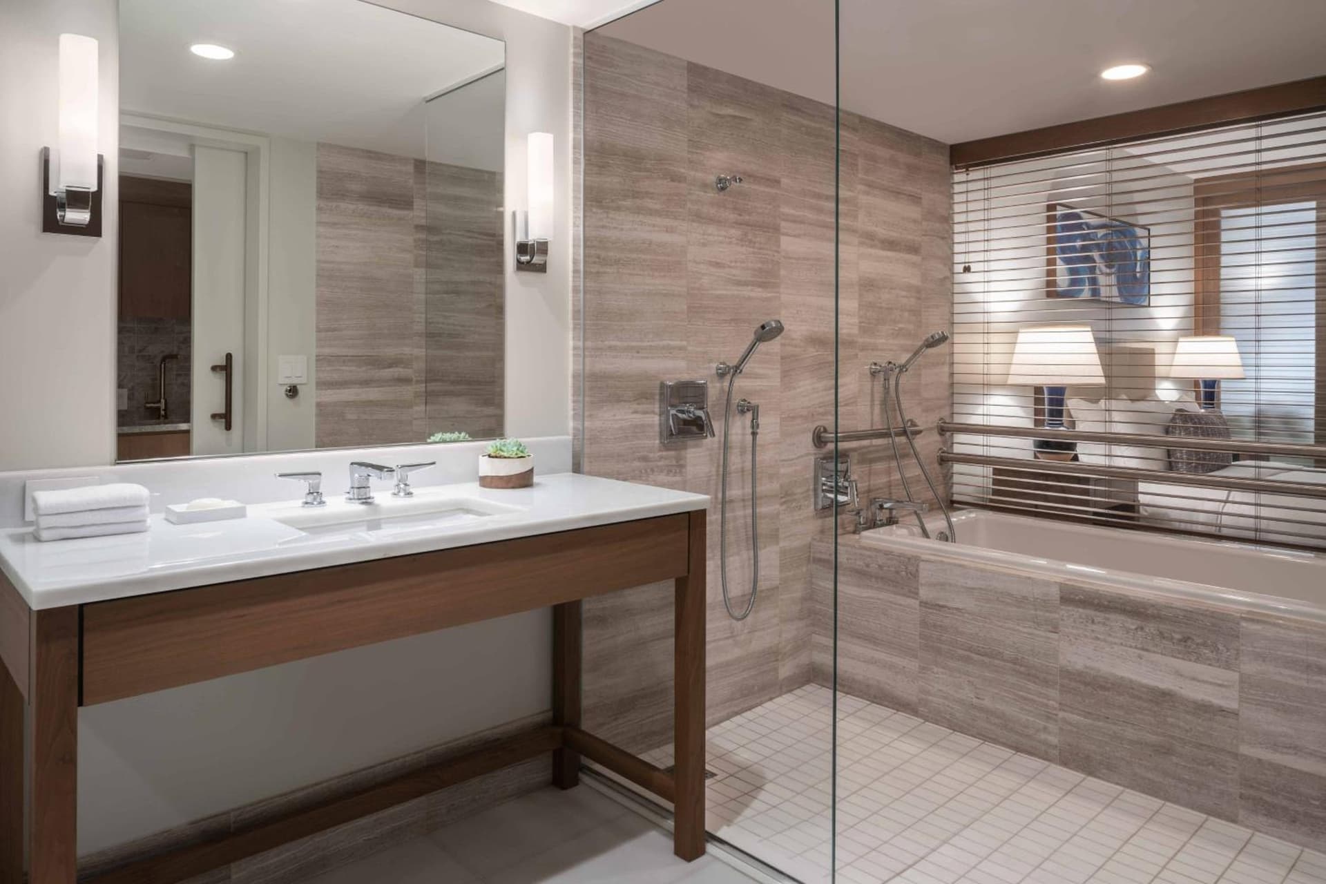 The Ritz-Carlton Residences, Waikiki Beach Hotel gallery photo in Honolulu, HI — image 81