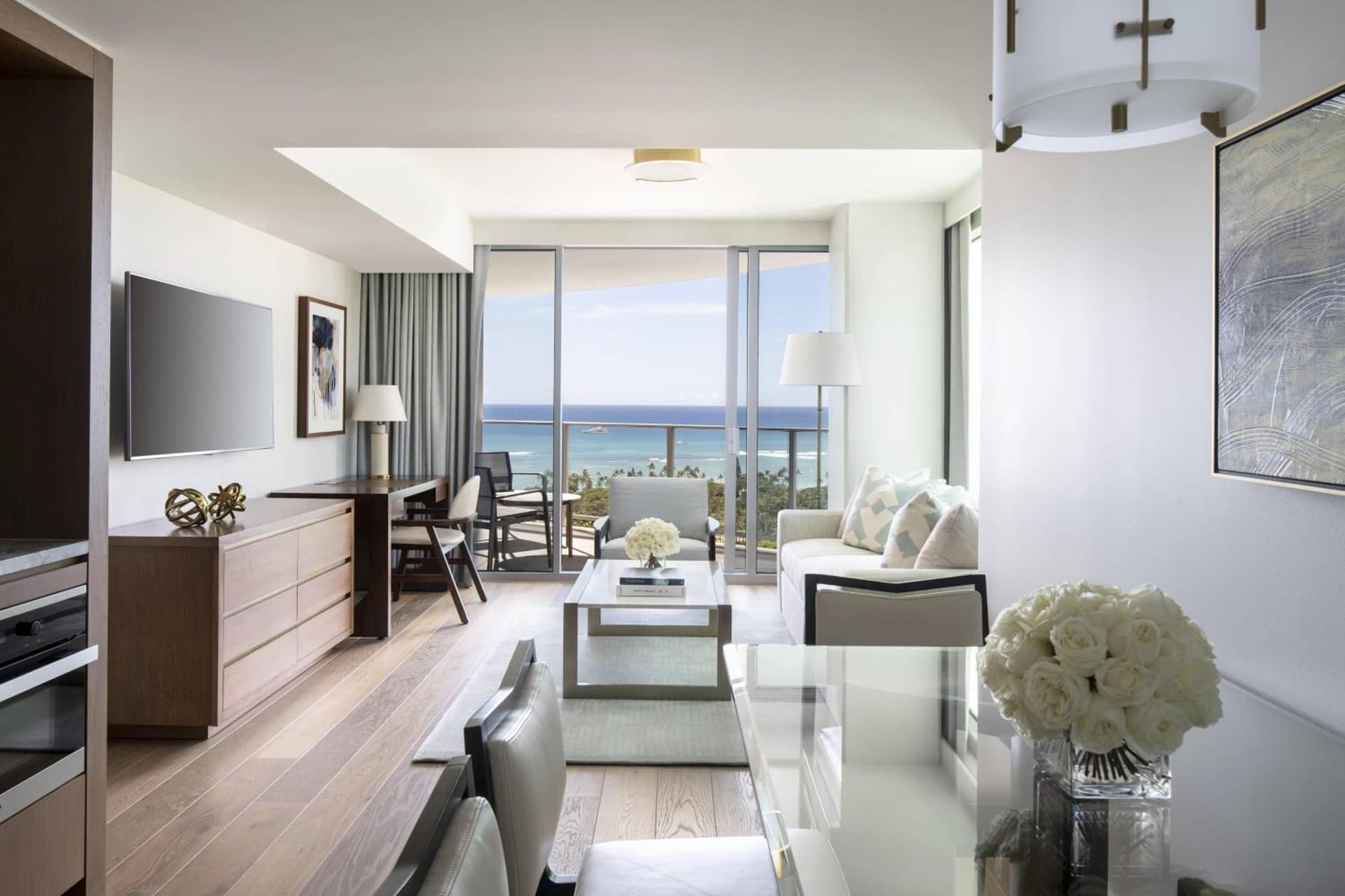 The Ritz-Carlton Residences, Waikiki Beach Hotel gallery photo in Honolulu, HI — image 18