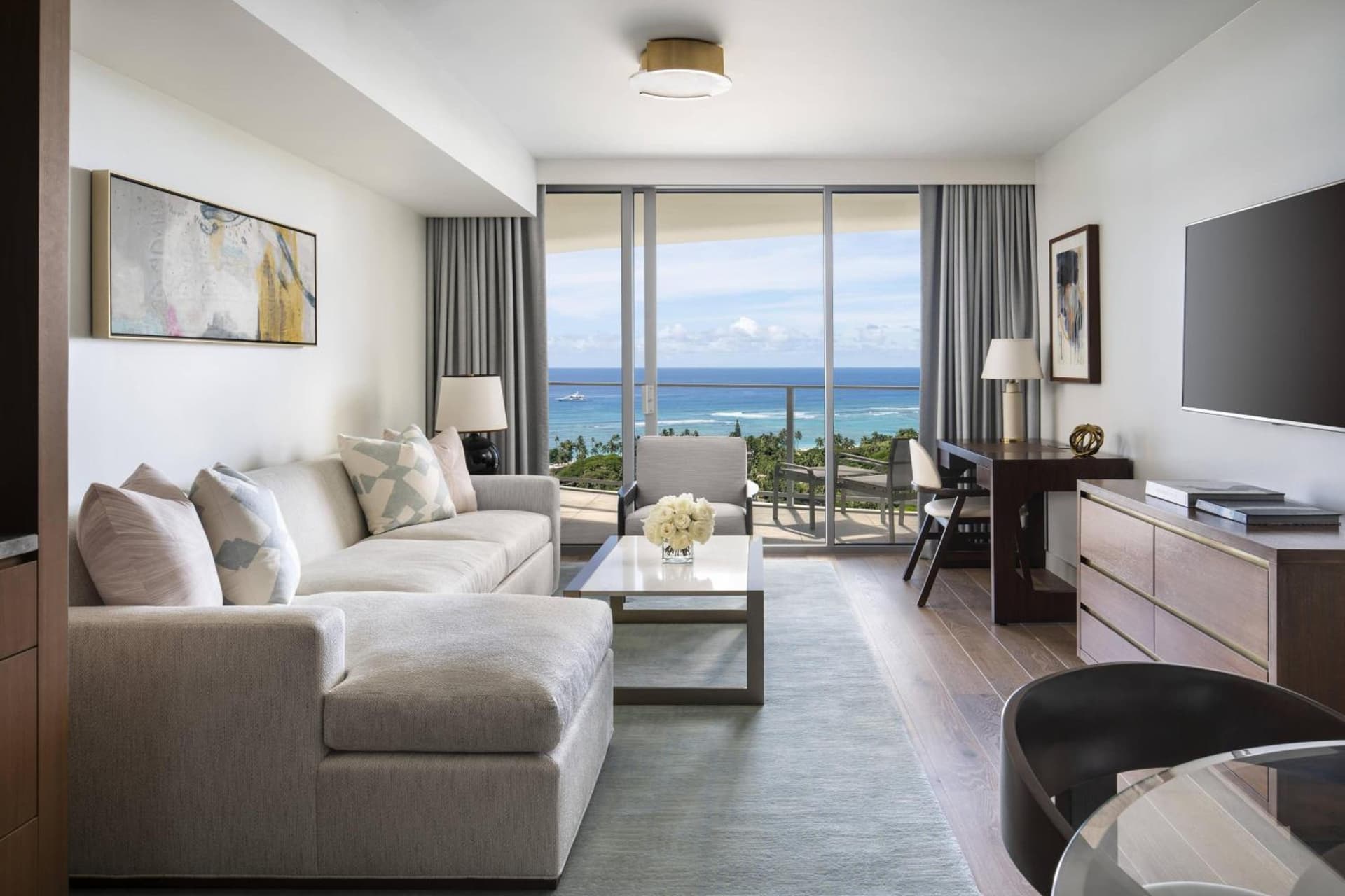 The Ritz-Carlton Residences, Waikiki Beach Hotel gallery photo in Honolulu, HI — image 94