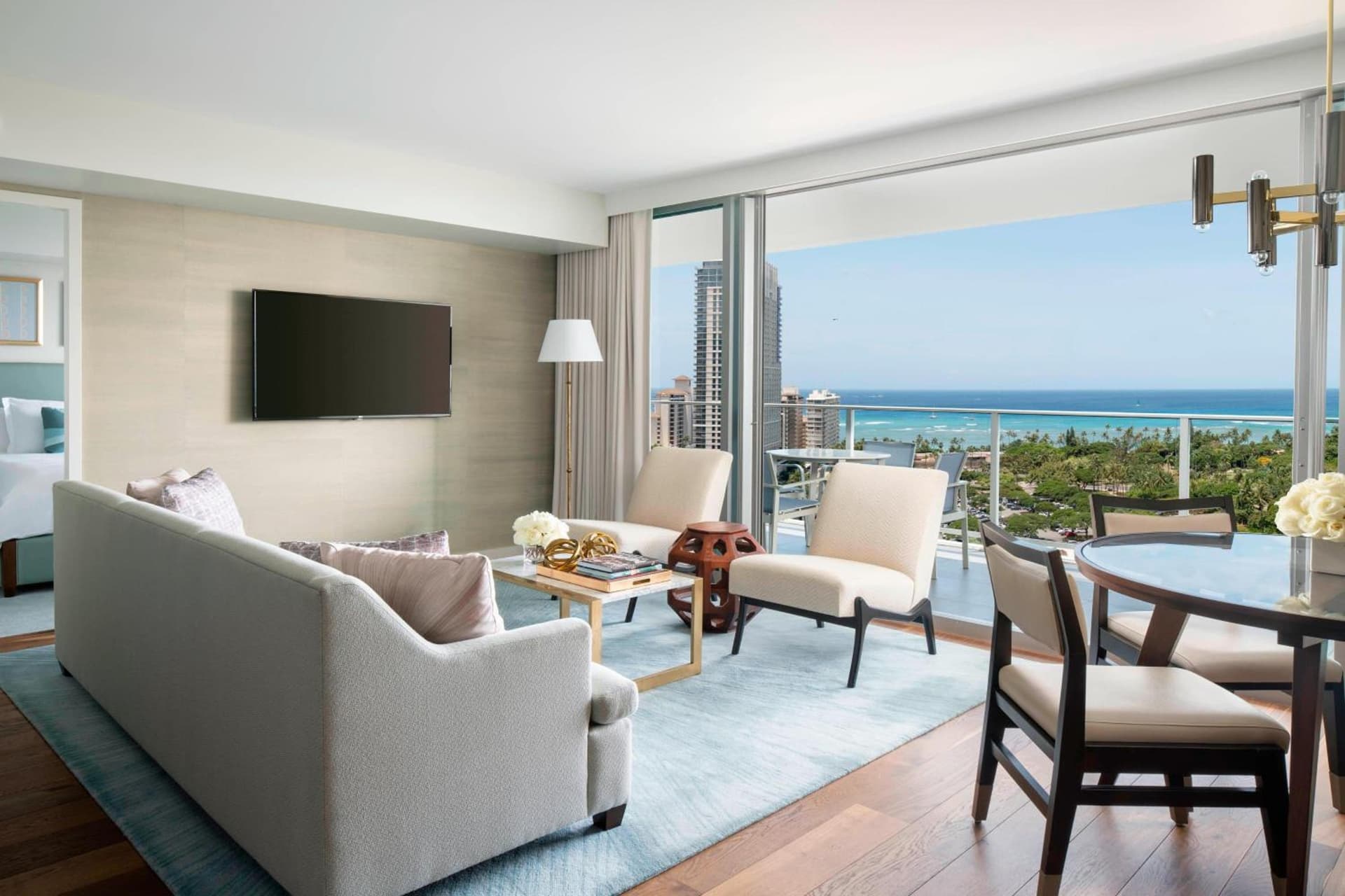 The Ritz-Carlton Residences, Waikiki Beach Hotel gallery photo in Honolulu, HI — image 115