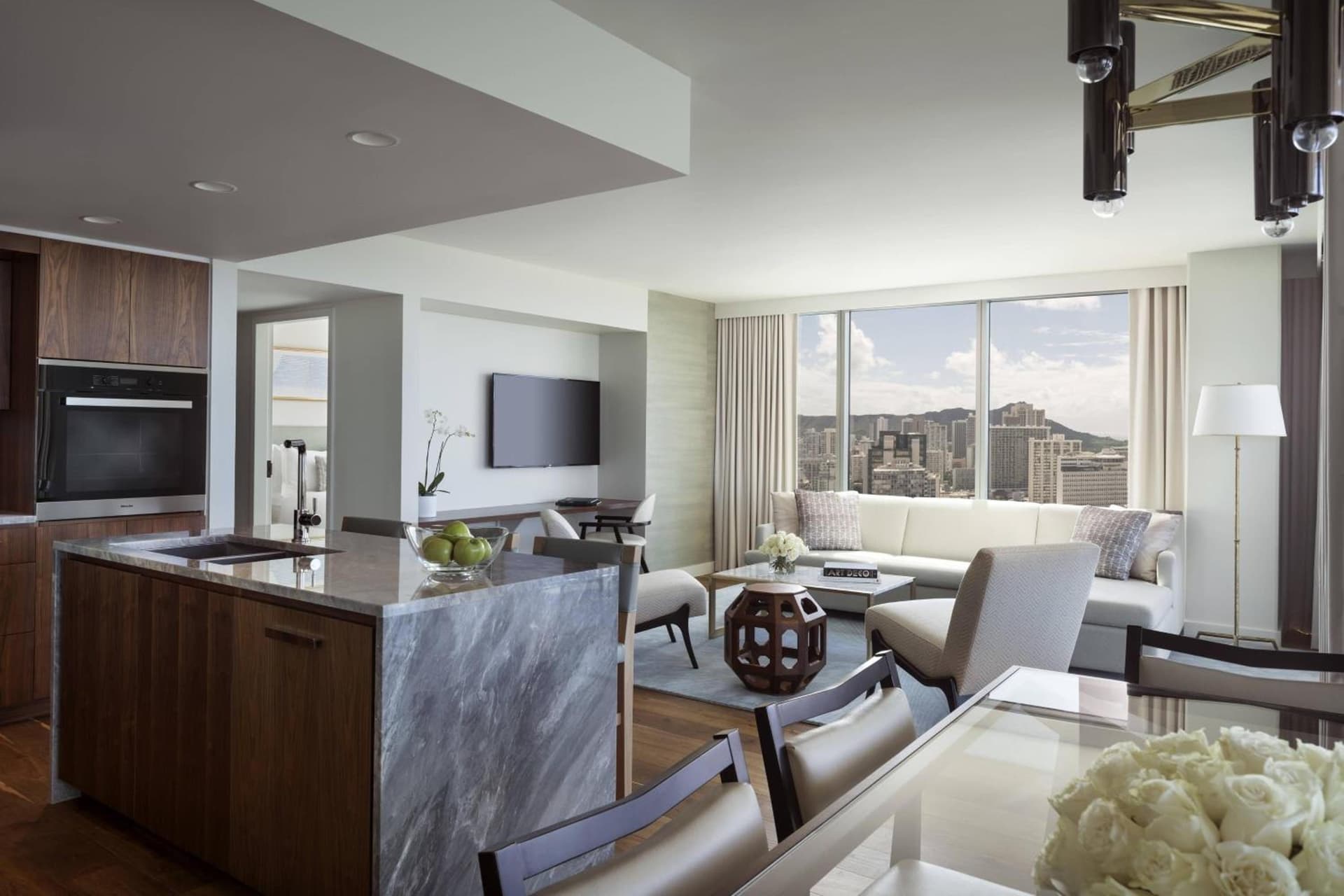 The Ritz-Carlton Residences, Waikiki Beach Hotel gallery photo in Honolulu, HI — image 31