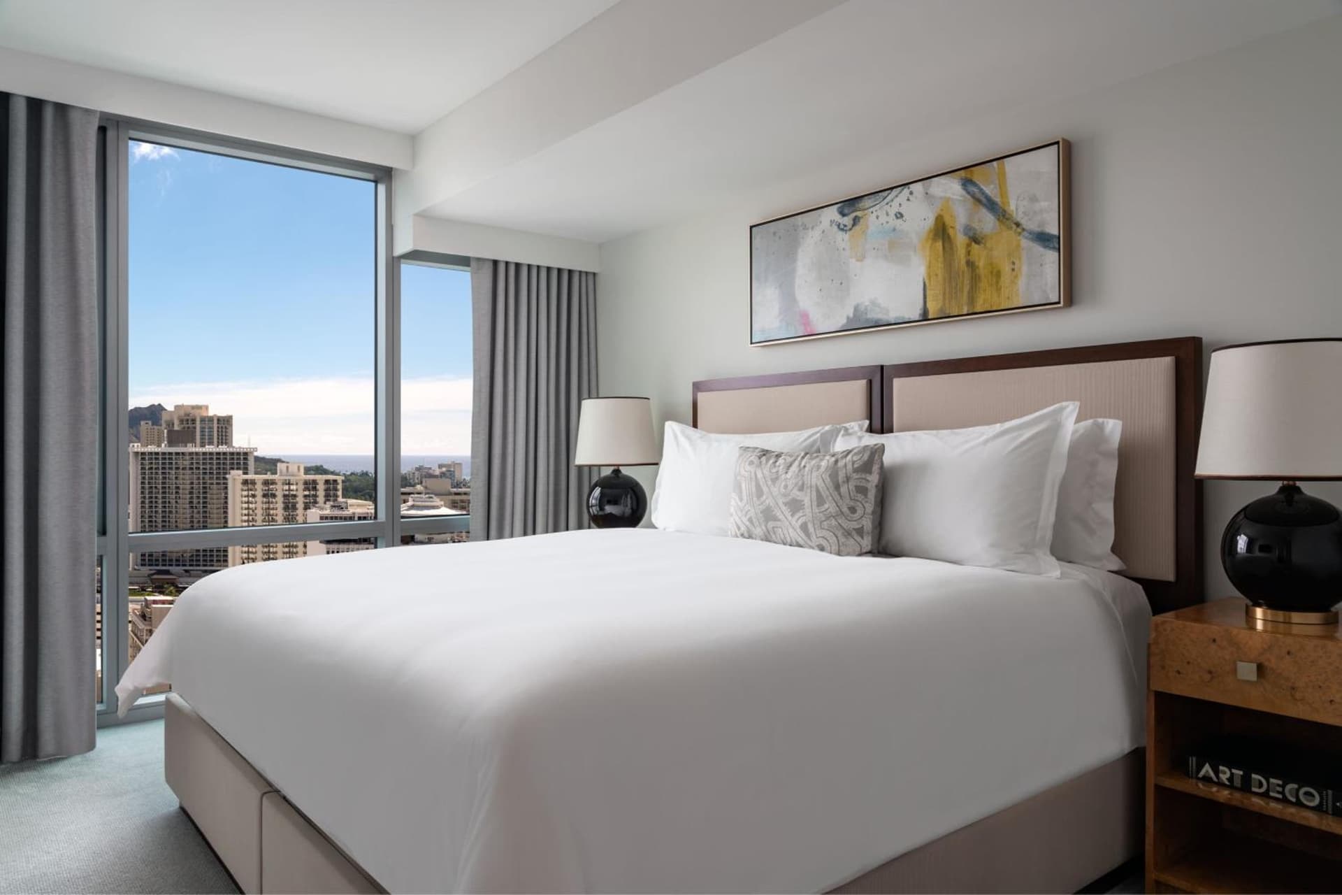 The Ritz-Carlton Residences, Waikiki Beach Hotel gallery photo in Honolulu, HI — image 40