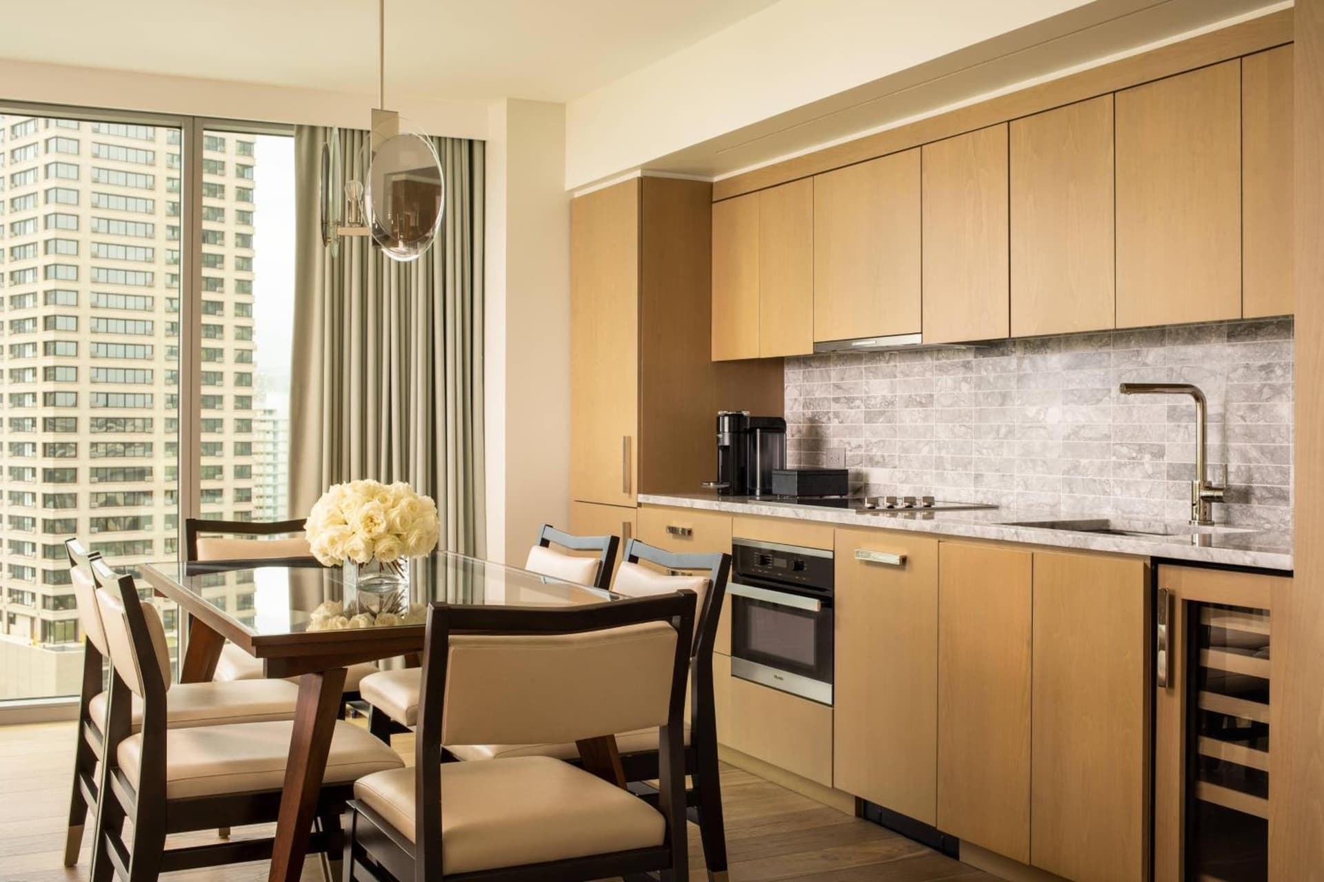 The Ritz-Carlton Residences, Waikiki Beach Hotel gallery photo in Honolulu, HI — image 113