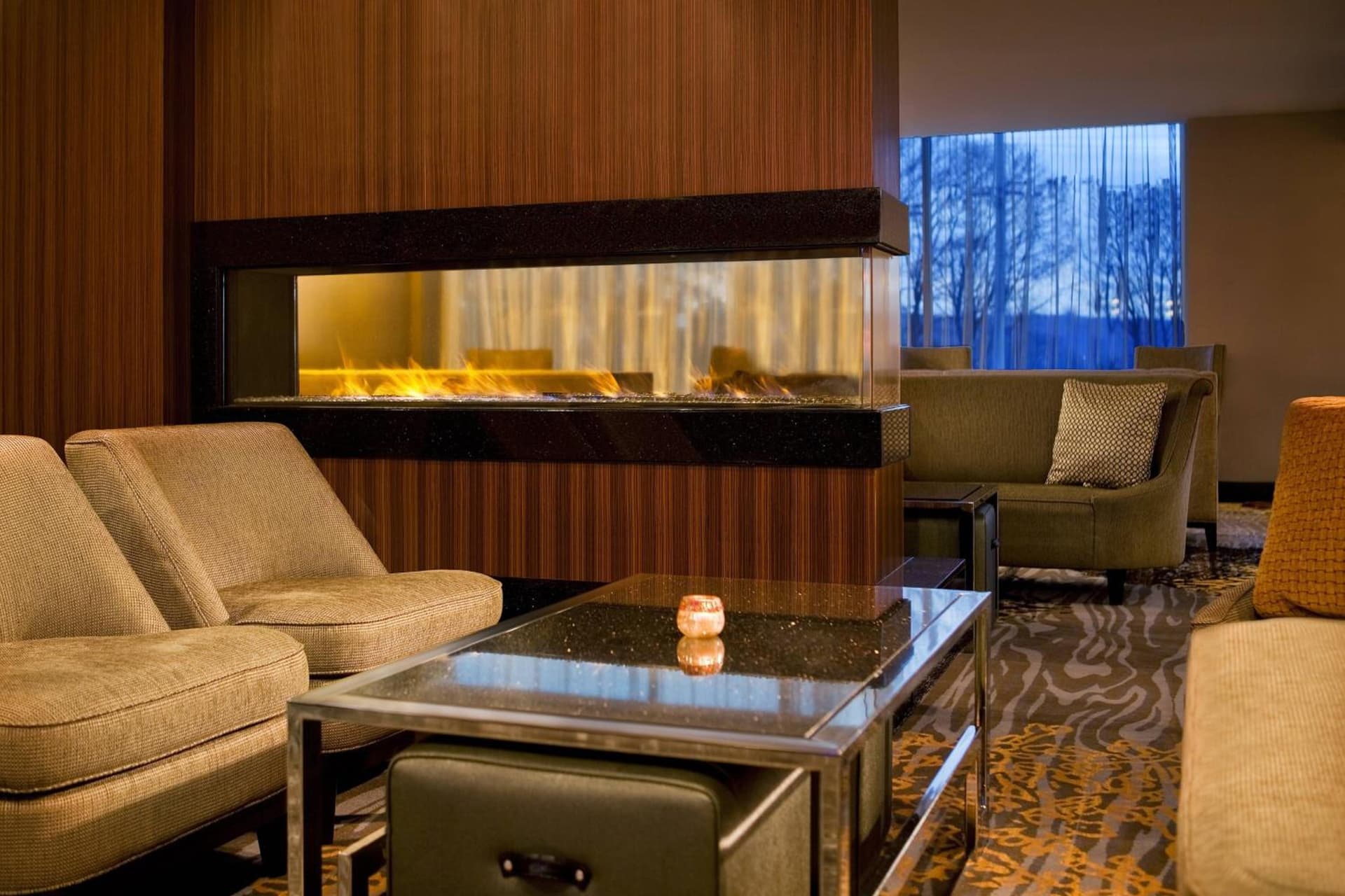 Sheraton Valley Forge King of Prussia interior in King of Prussia, PA — gallery photo 2