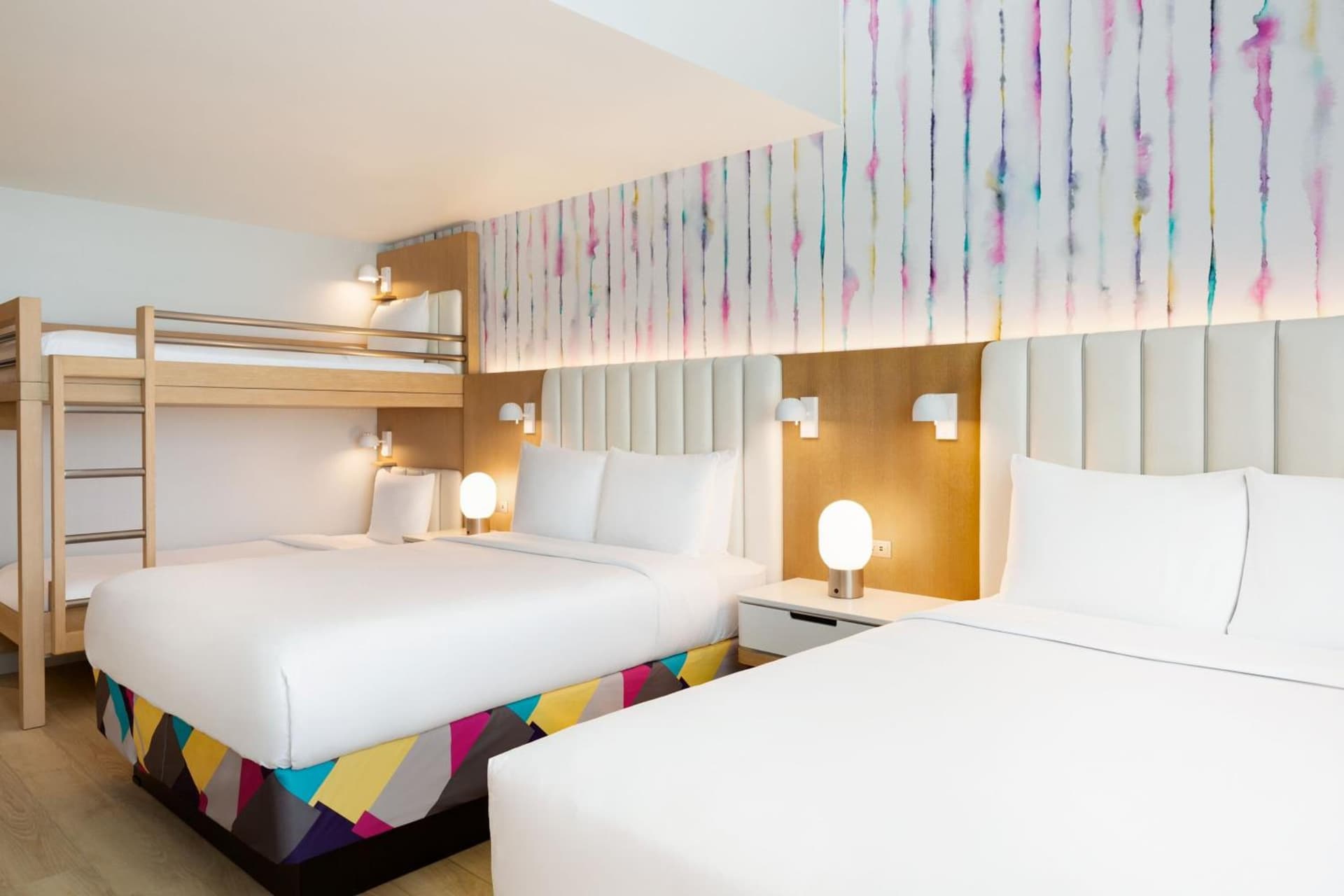 The Viv Hotel, Anaheim, a Tribute Portfolio Hotel gallery photo in Anaheim, CA — image 36