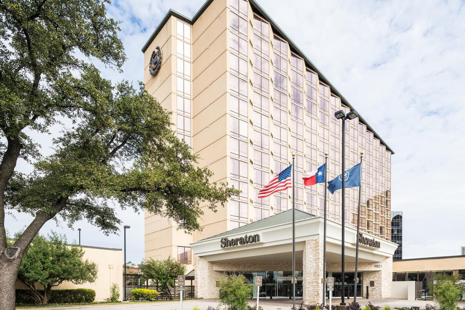 Sheraton Dallas Hotel by the Galleria — hotel in Dallas, Texas