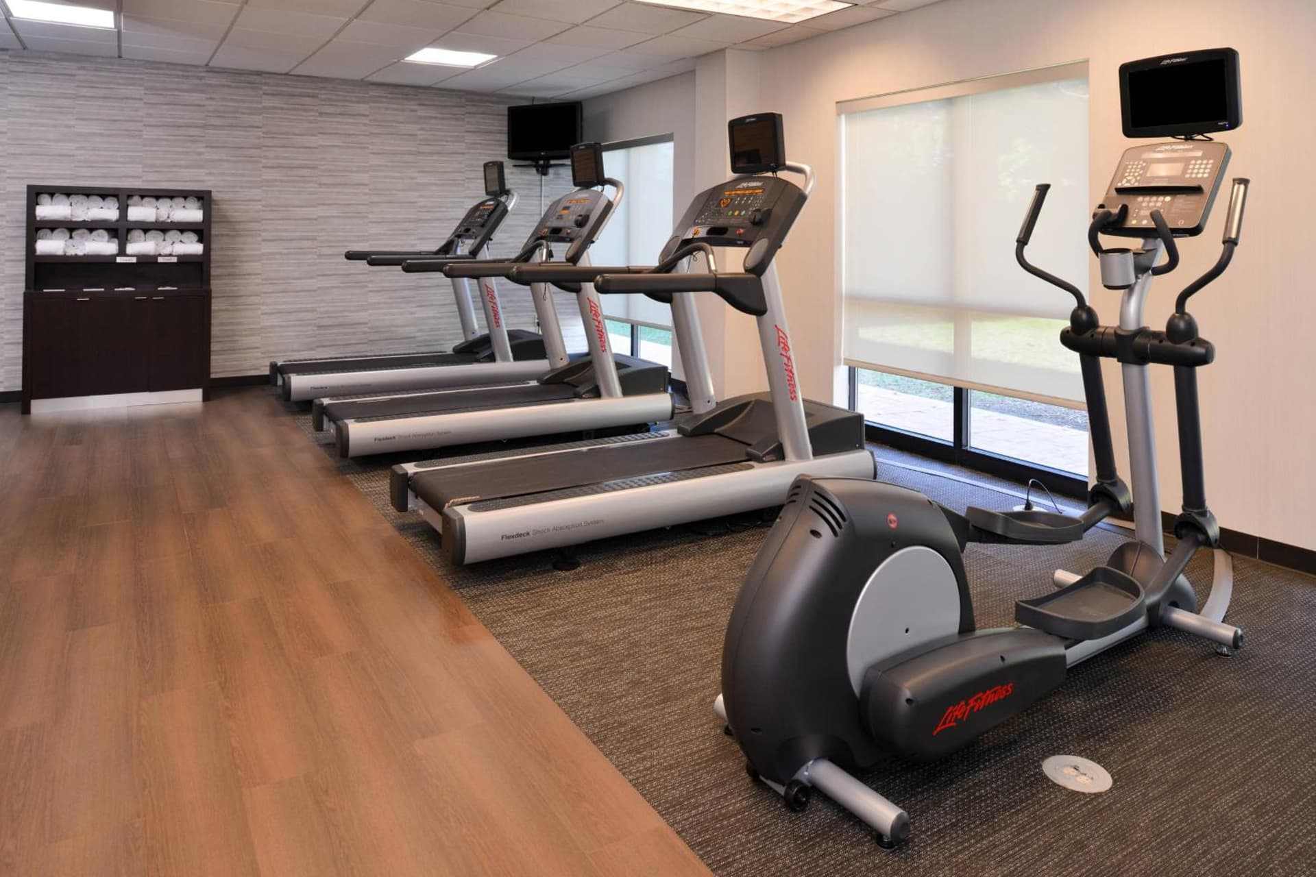 Courtyard by Marriott Charlotte Gastonia gallery photo in Gastonia, NC — image 24