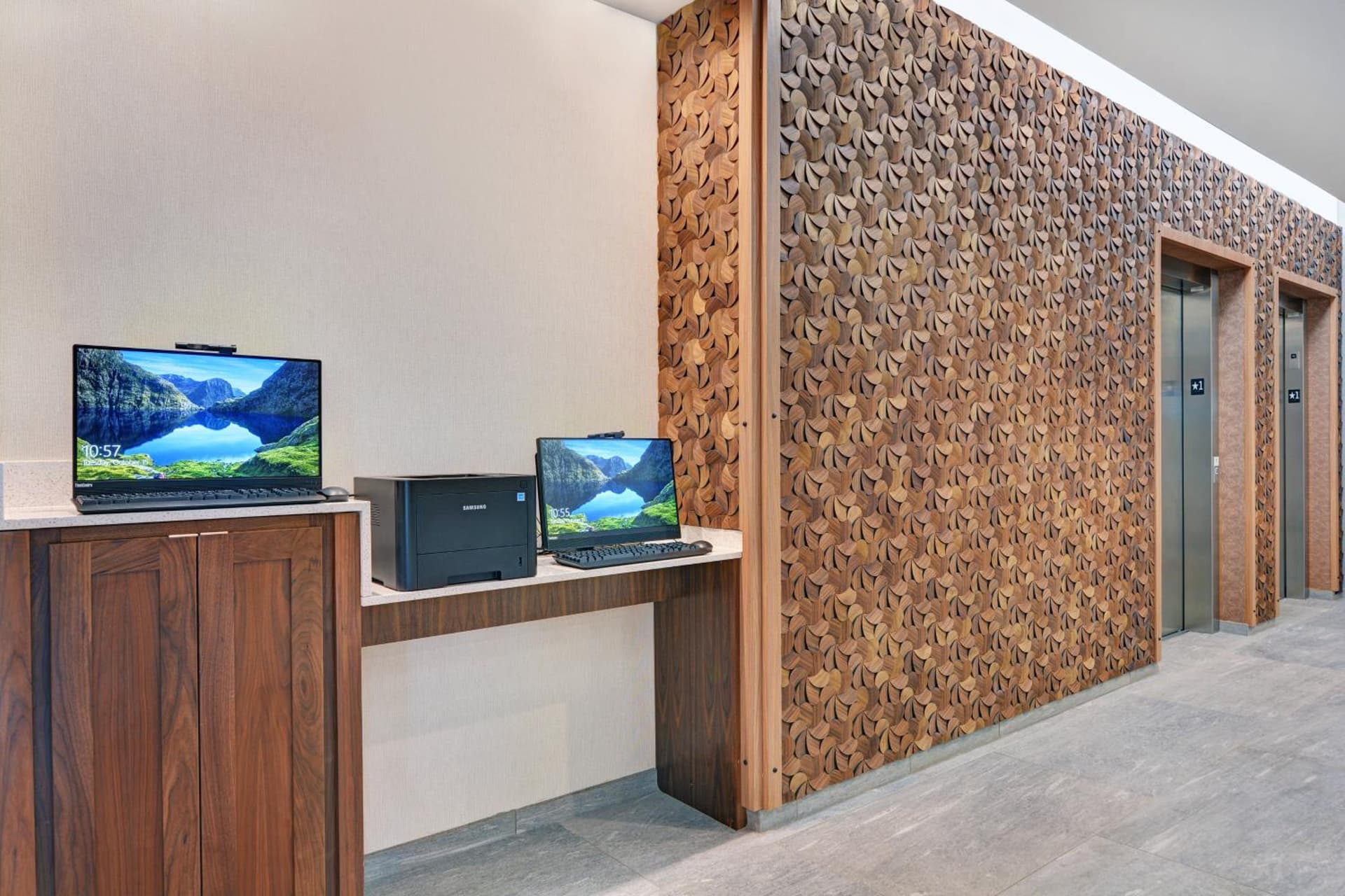 Fairfield Inn & Suites by Marriott Houston NASA/Webster gallery photo in Webster, TX — image 13