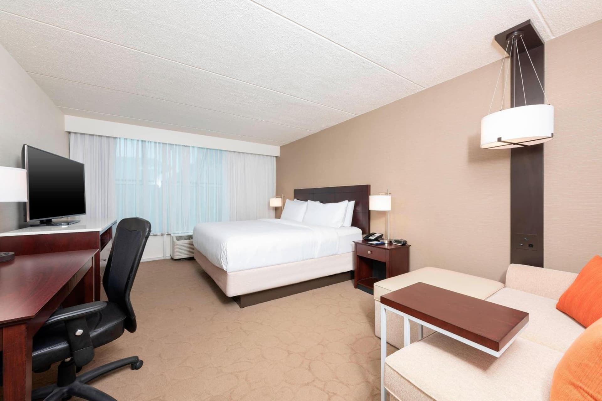 Delta Hotels by Marriott Kalamazoo Conference Center property views in Kalamazoo, MI — gallery photo 3