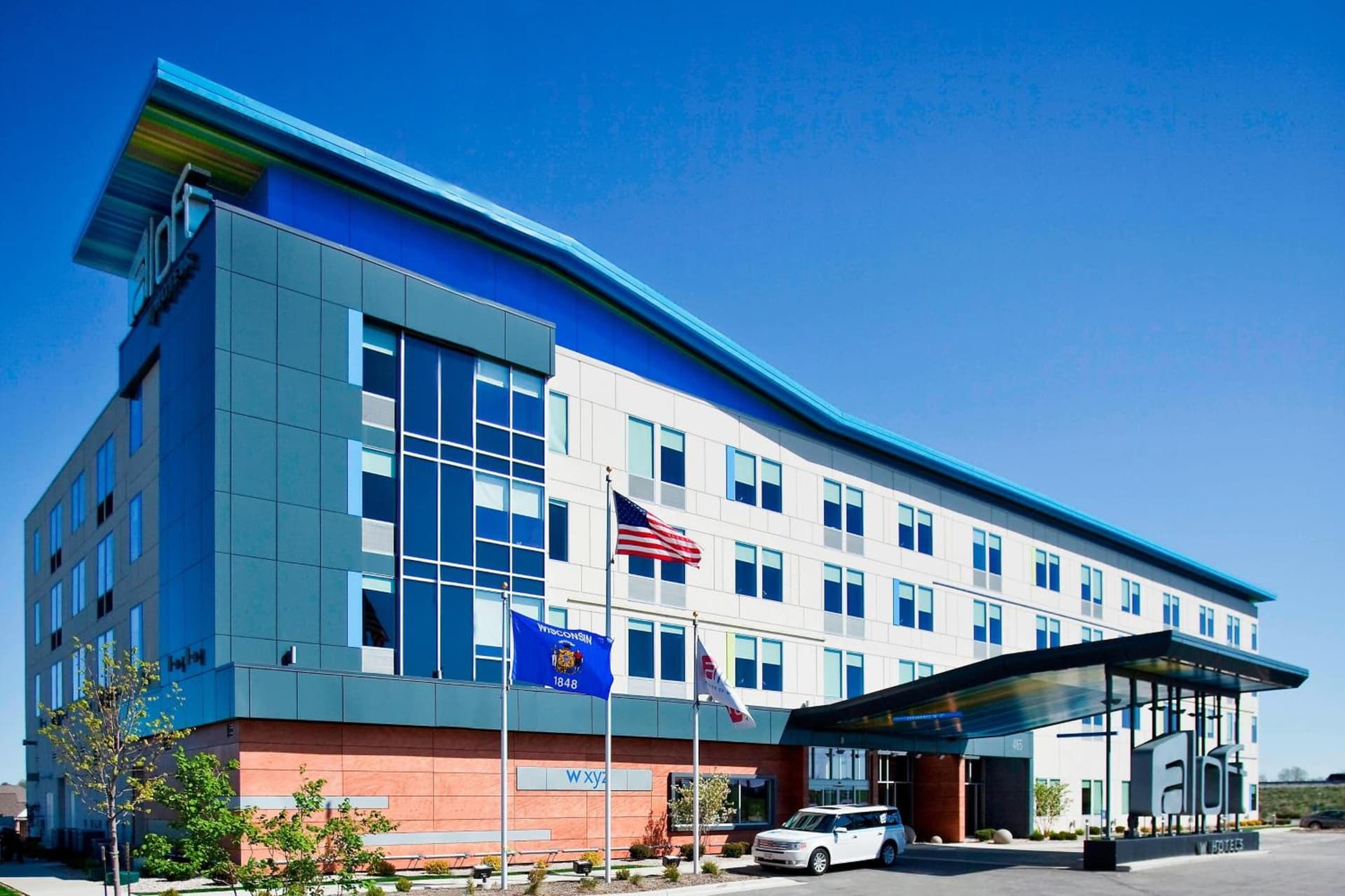 Aloft by Marriott Green Bay exterior or lobby in Green Bay, WI — main listing photo