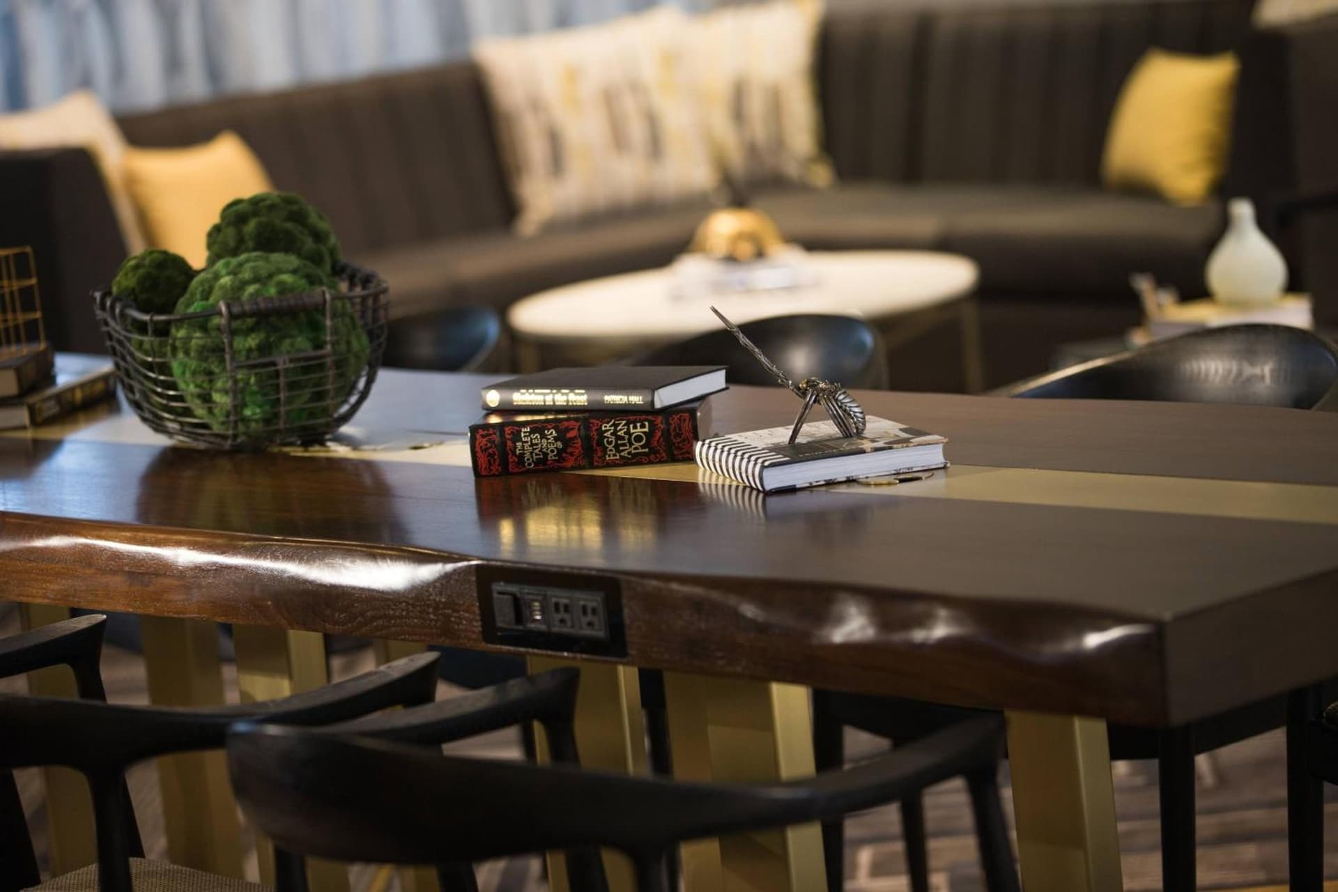 Renaissance Baltimore Harborplace Hotel gallery photo in Baltimore, MD — image 9