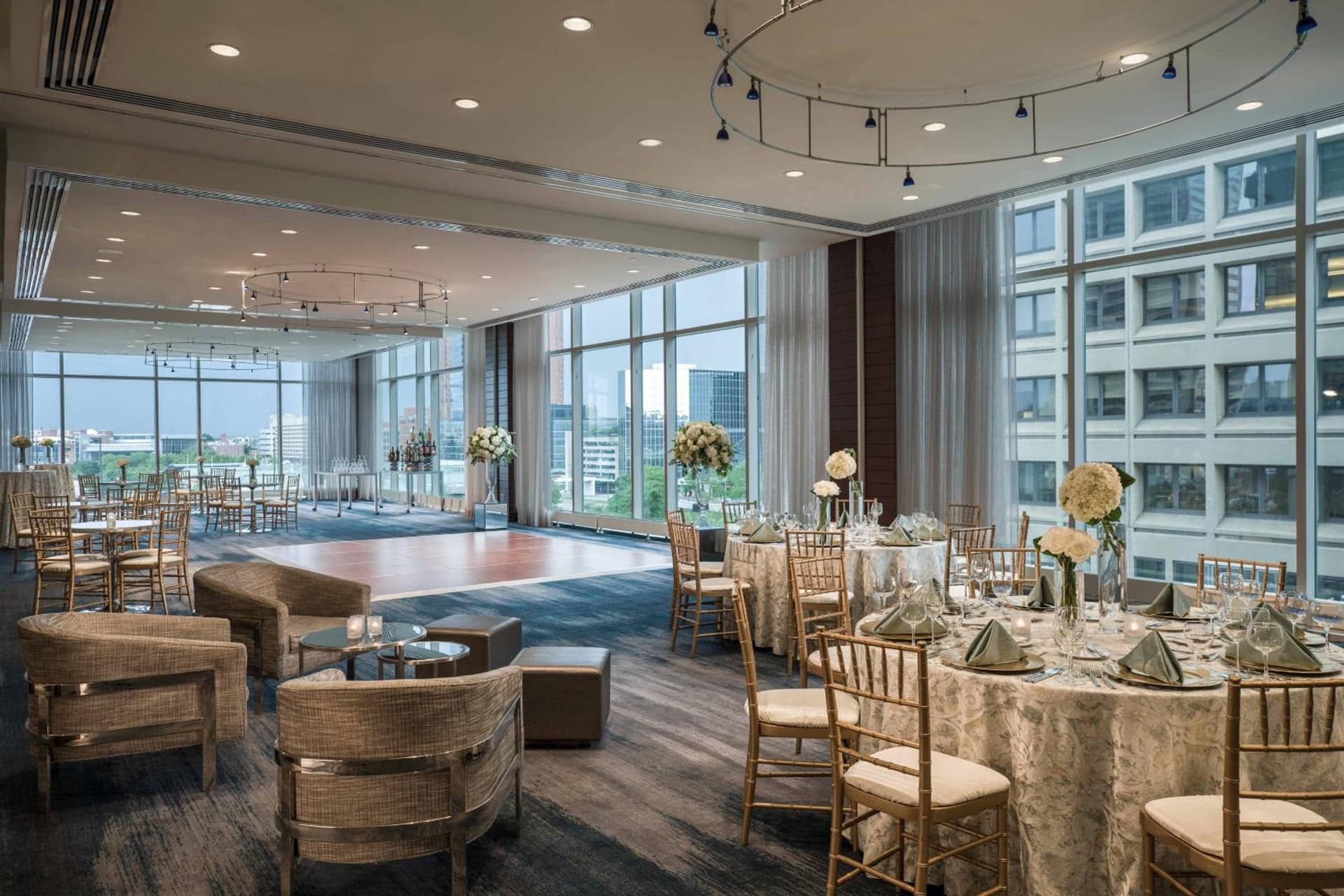 Renaissance Baltimore Harborplace Hotel gallery photo in Baltimore, MD — image 20