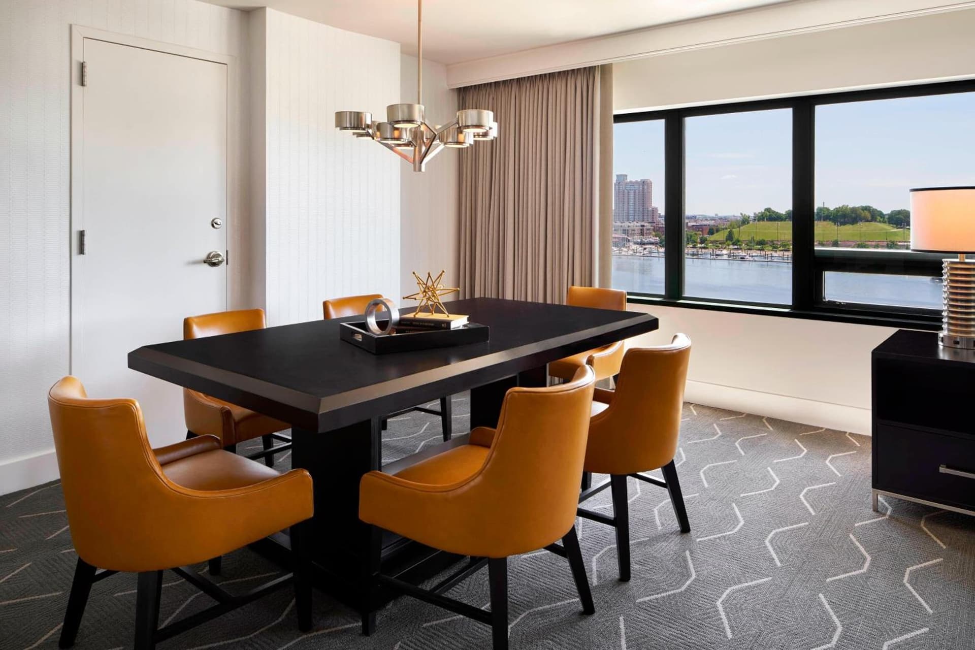 Renaissance Baltimore Harborplace Hotel gallery photo in Baltimore, MD — image 46