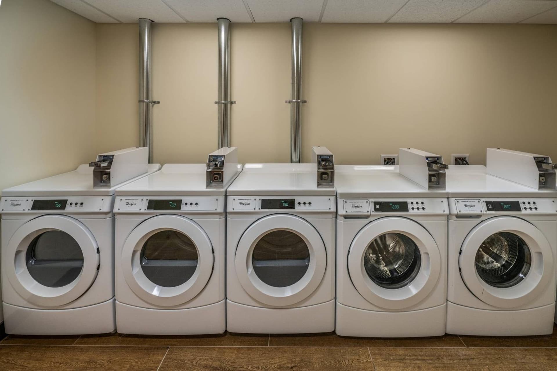 TownePlace Suites by Marriott Milwaukee Oak Creek gallery photo in Oak Creek, WI — image 9