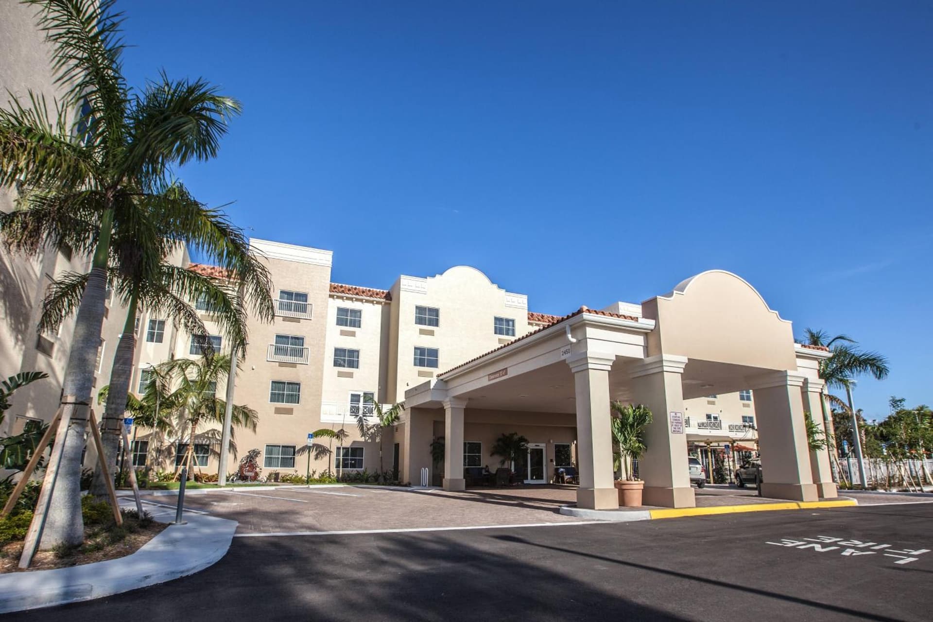 TownePlace Suites by Marriott Boynton Beach interior in Boynton Beach, FL — gallery photo 2