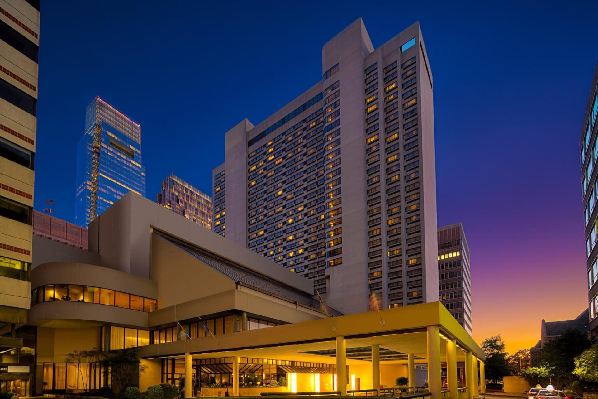 Sheraton Philadelphia Downtown property views in Philadelphia, PA — gallery photo 3