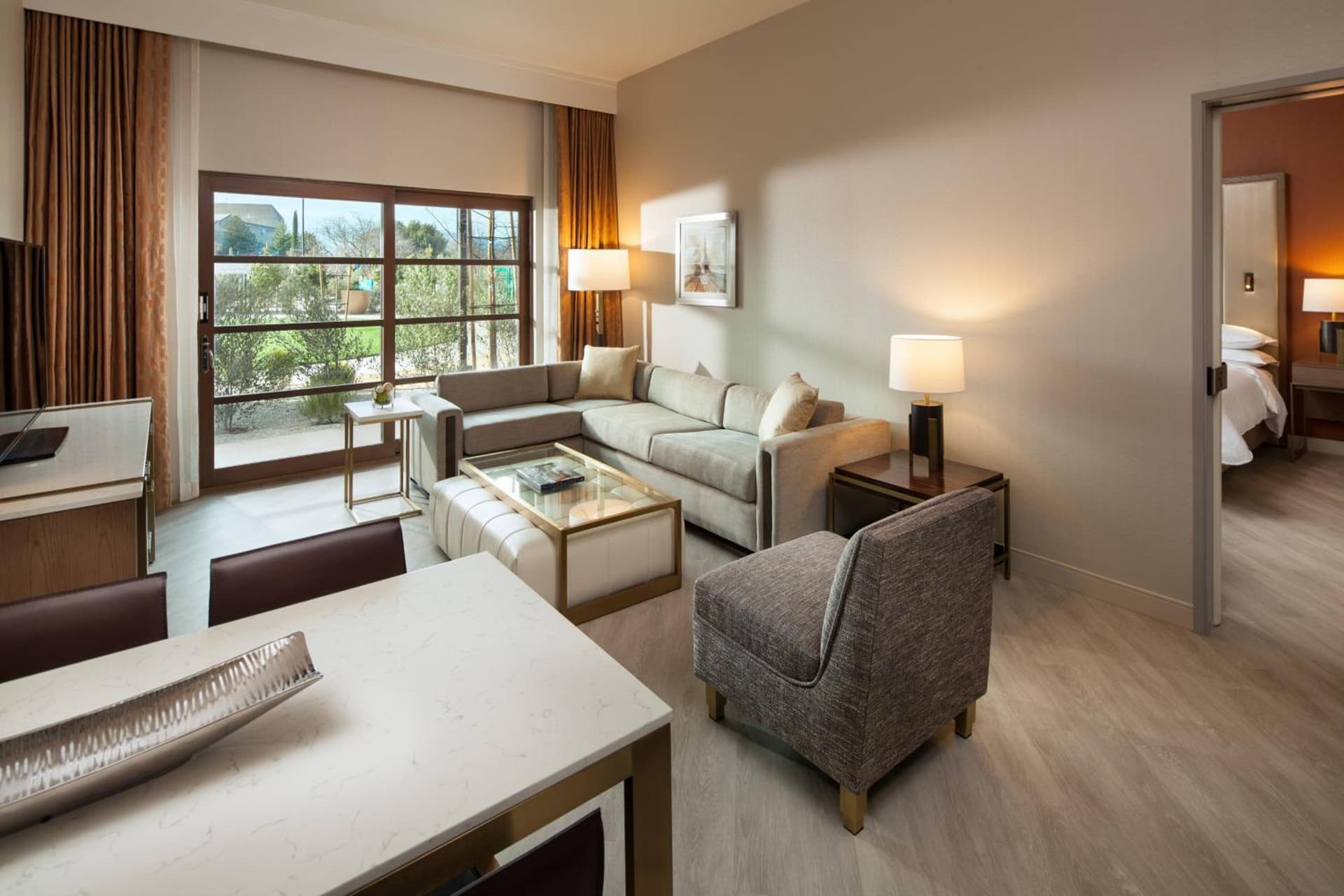 Sheraton Redding Hotel at the Sundial Bridge gallery photo in Redding, CA — image 32