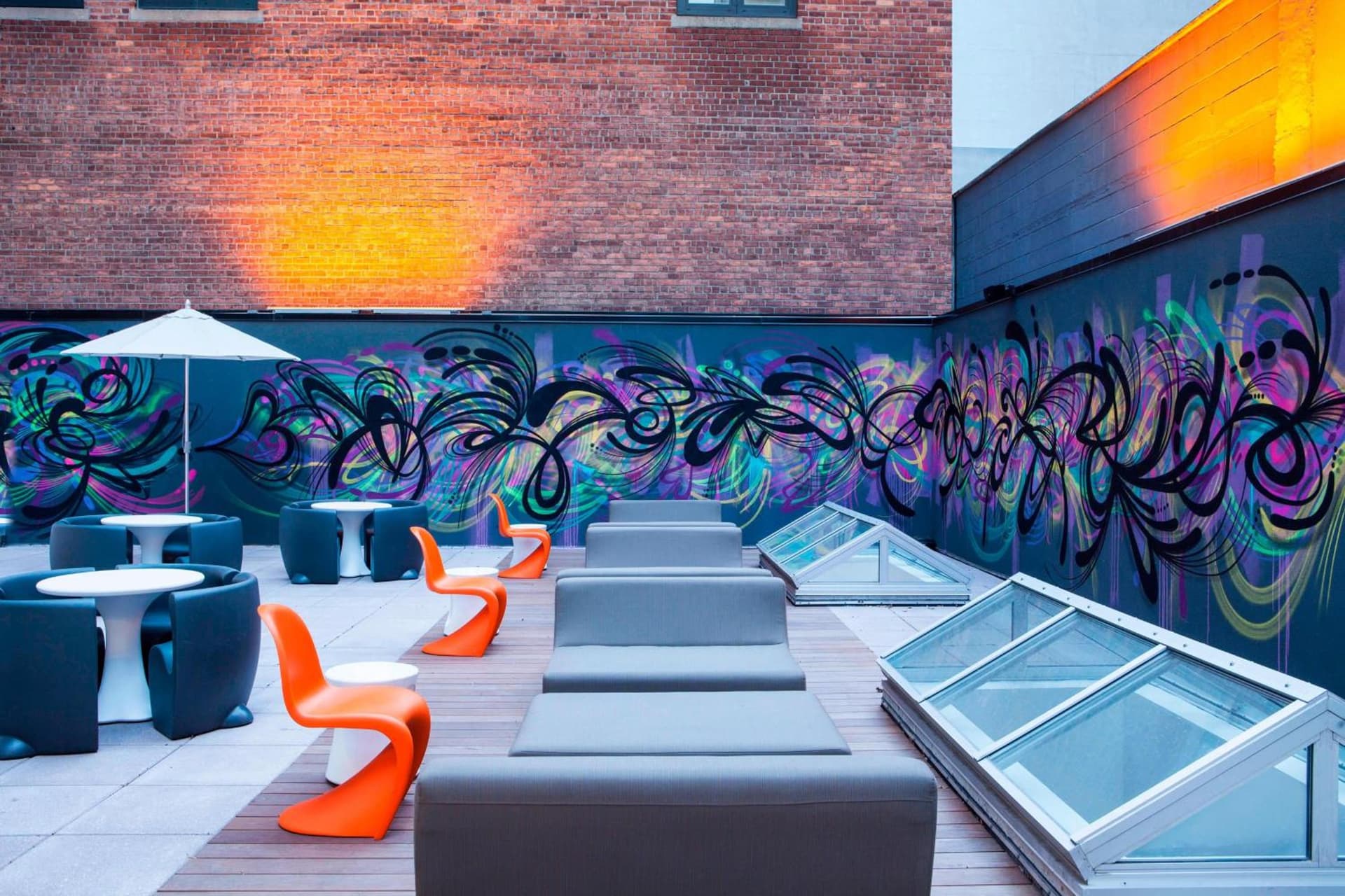 Aloft by Marriott Long Island City-Manhattan View gallery photo in Queens, NY — image 18