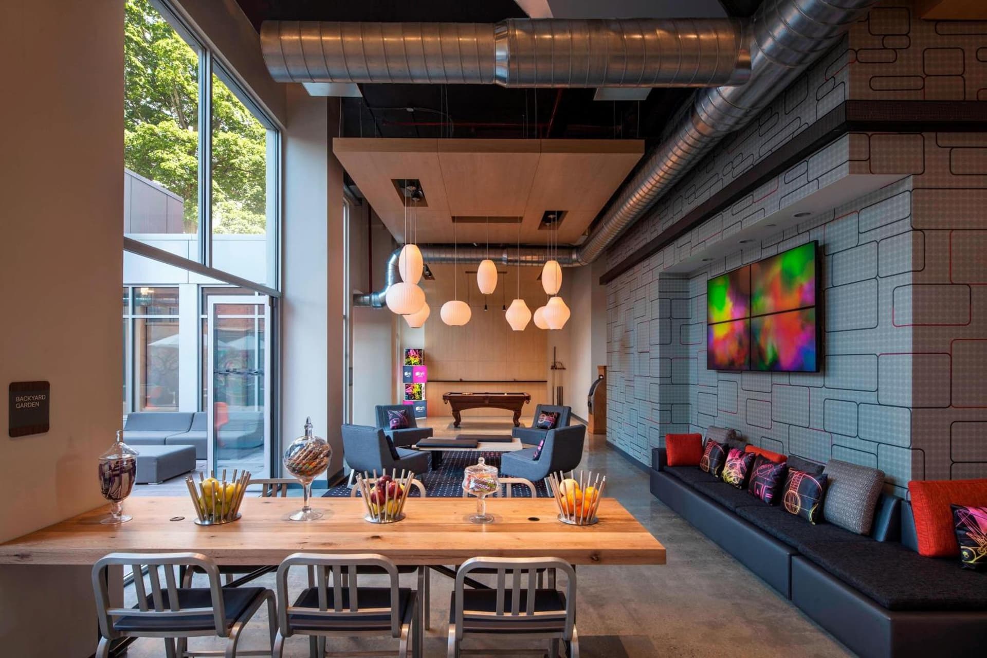 Aloft by Marriott Long Island City-Manhattan View gallery photo in Queens, NY — image 7