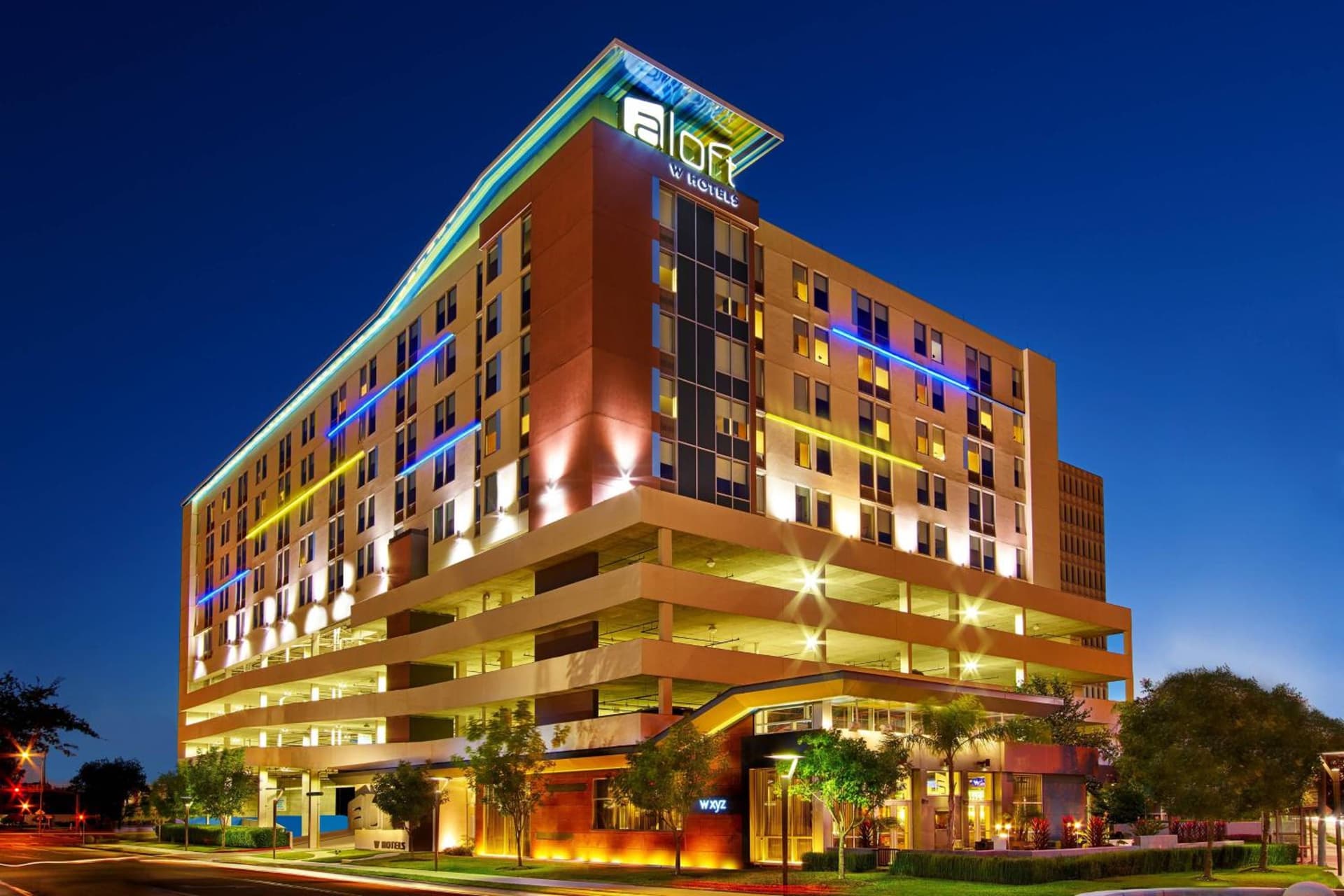 Aloft by Marriott Houston by the Galleria — hotel in Houston, Texas