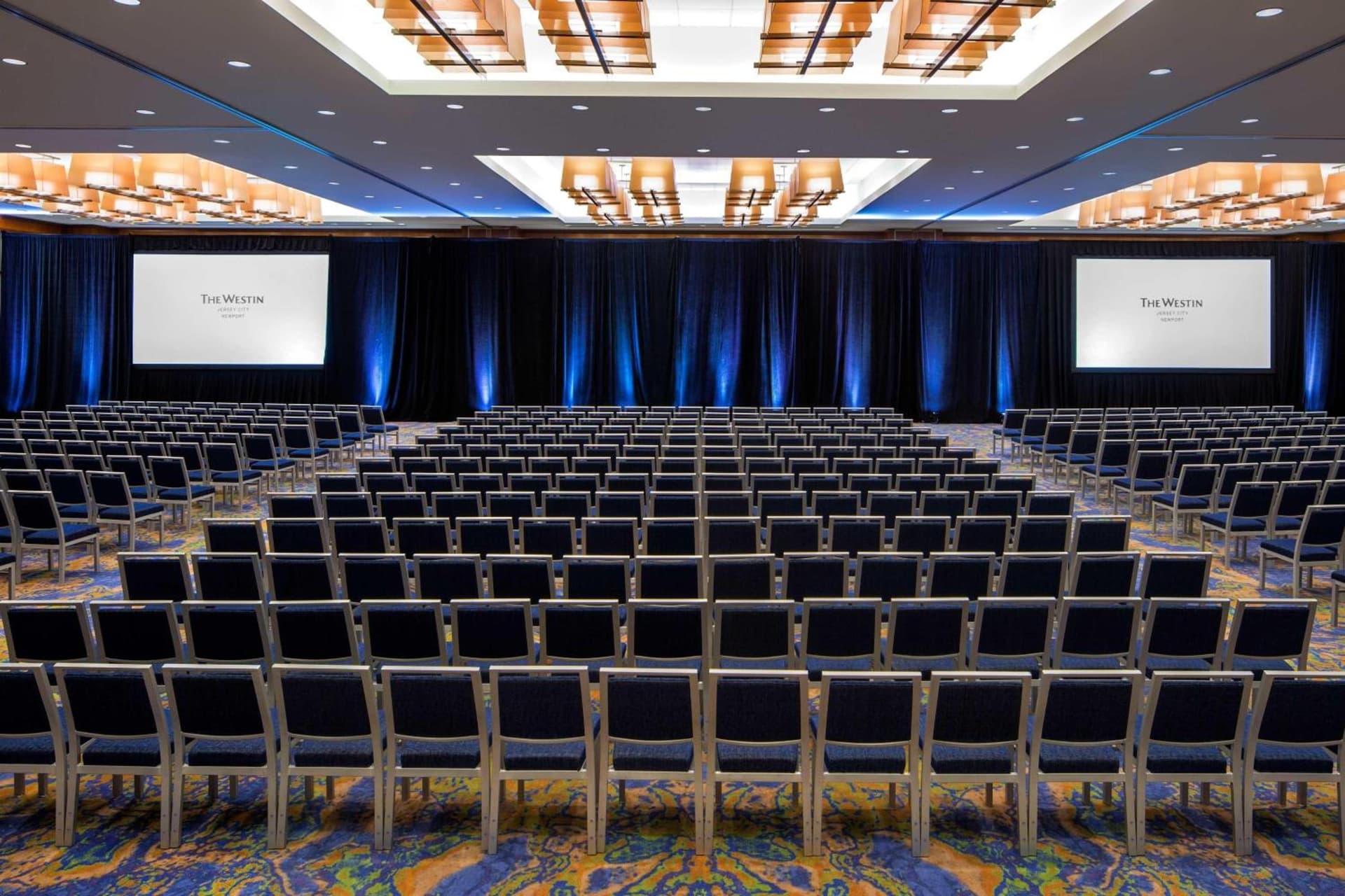 The Westin Jersey City Newport gallery photo in Jersey City, NJ — image 27