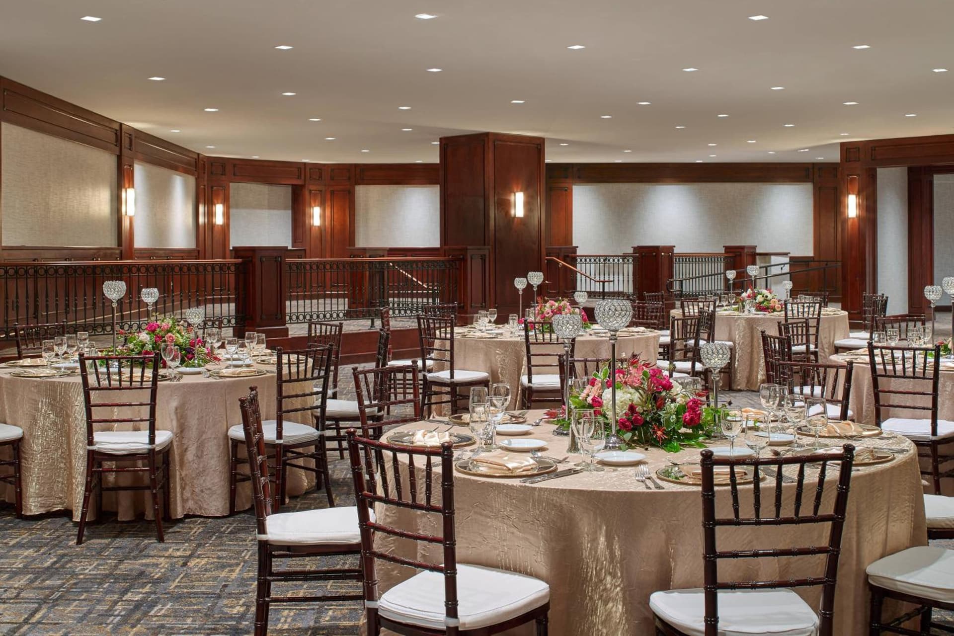 Warner Center Marriott Woodland Hills gallery photo in Woodland Hills, CA — image 22