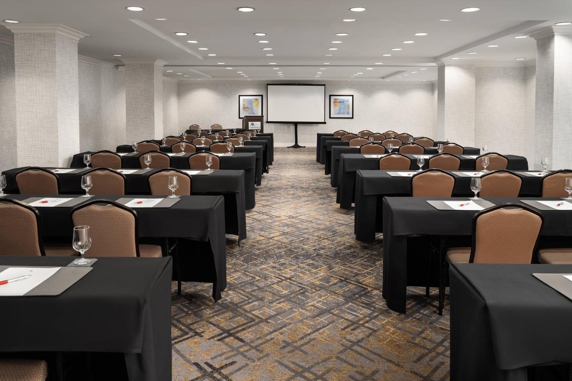 Warner Center Marriott Woodland Hills gallery photo in Woodland Hills, CA — image 18