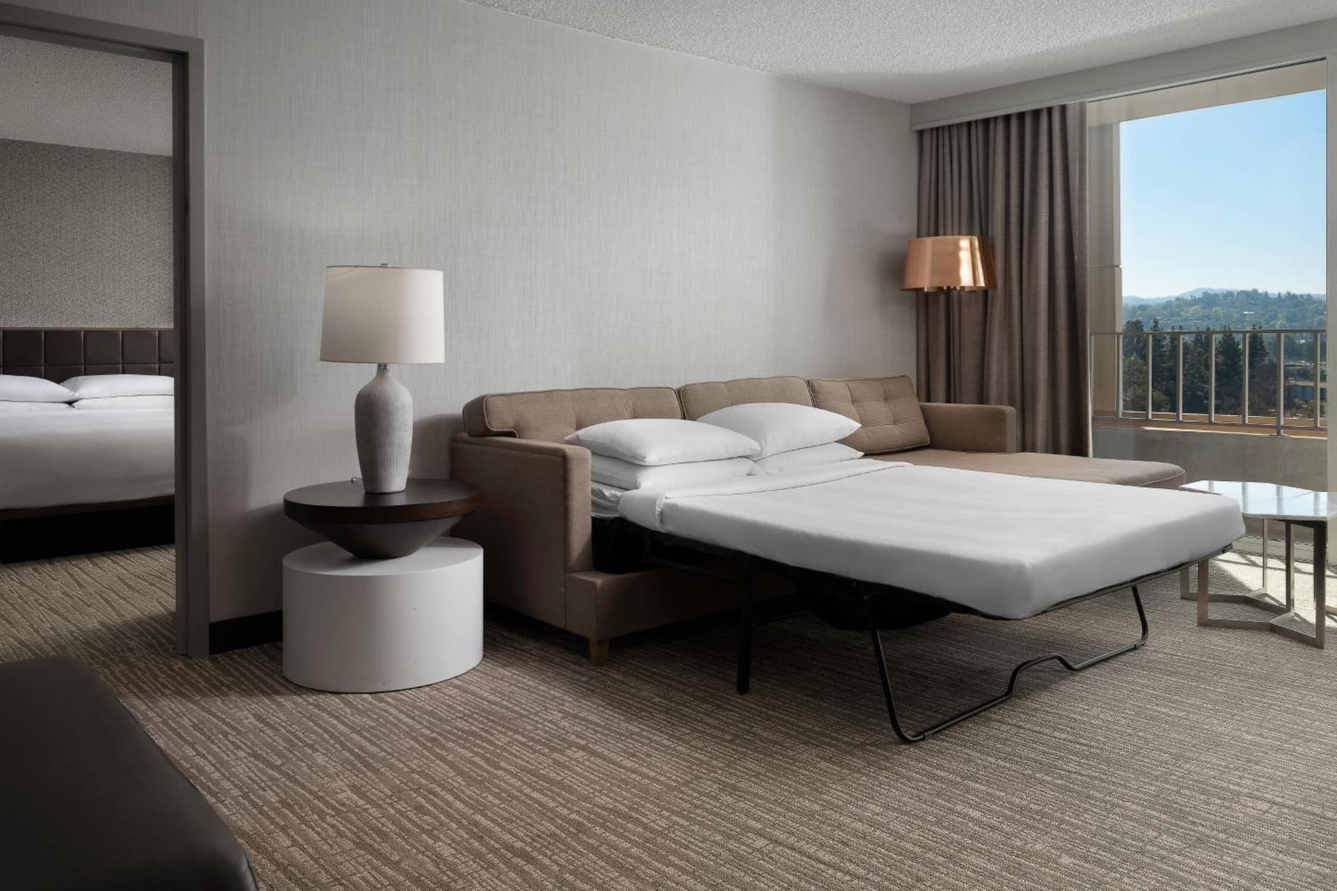 Warner Center Marriott Woodland Hills gallery photo in Woodland Hills, CA — image 7