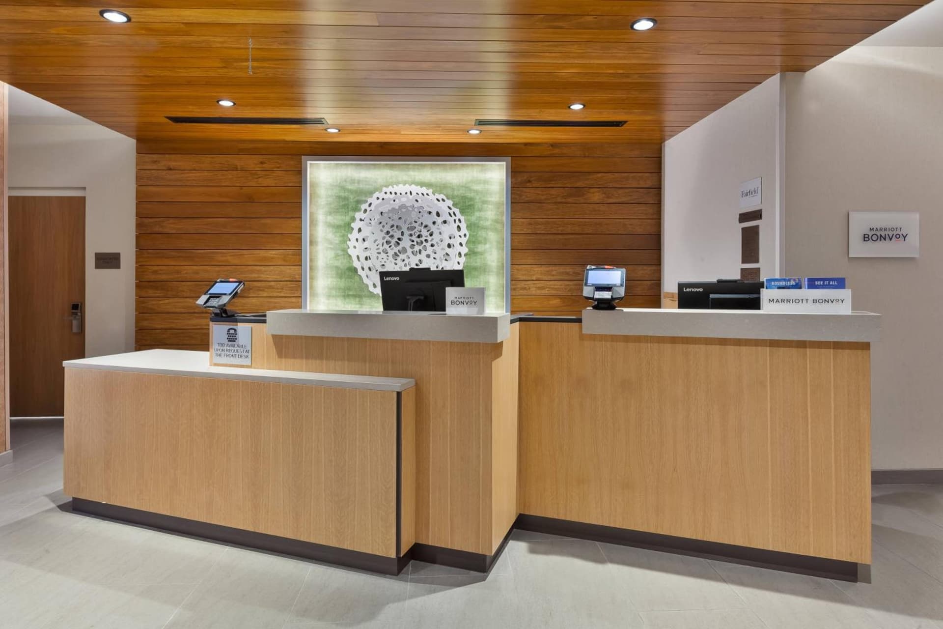Fairfield by Marriott Inn & Suites Knoxville Airport Alcoa interior in Alcoa, TN — gallery photo 2