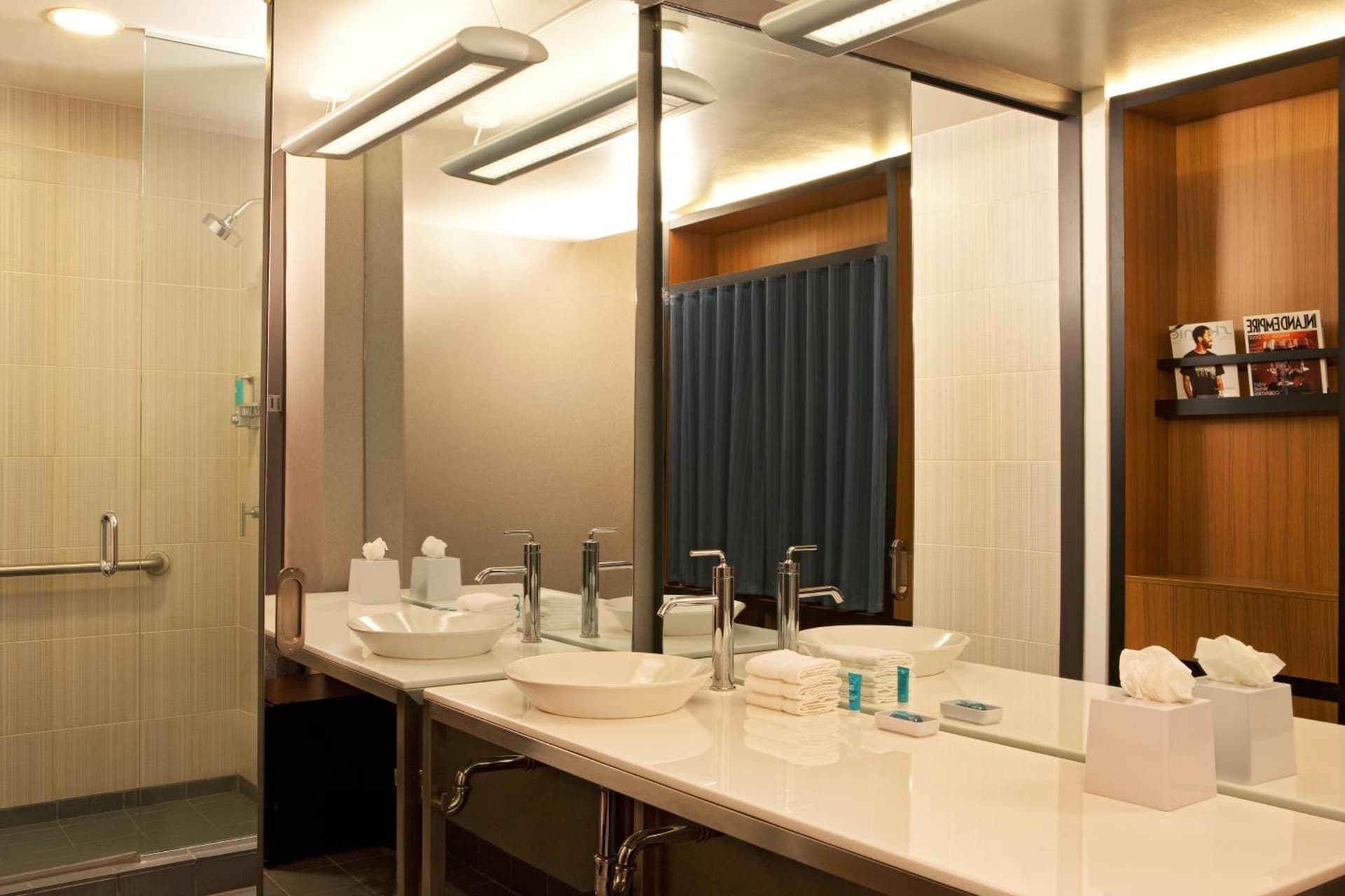 Aloft by Marriott Ontario-Rancho Cucamonga gallery photo in Rancho Cucamonga, CA — image 5