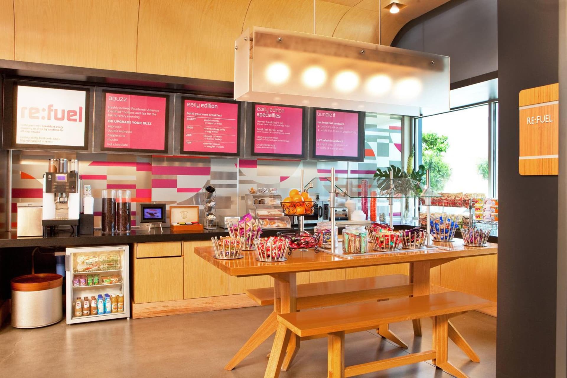Aloft by Marriott Ontario-Rancho Cucamonga gallery photo in Rancho Cucamonga, CA — image 9