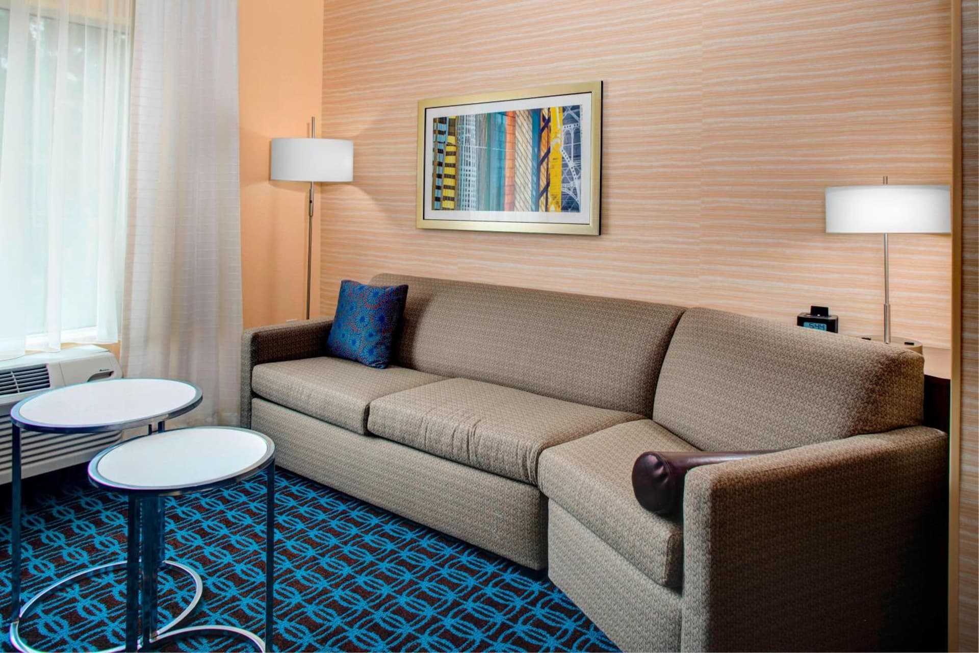 Fairfield Inn & Suites by Marriott Douglas interior in Douglas, GA — gallery photo 2