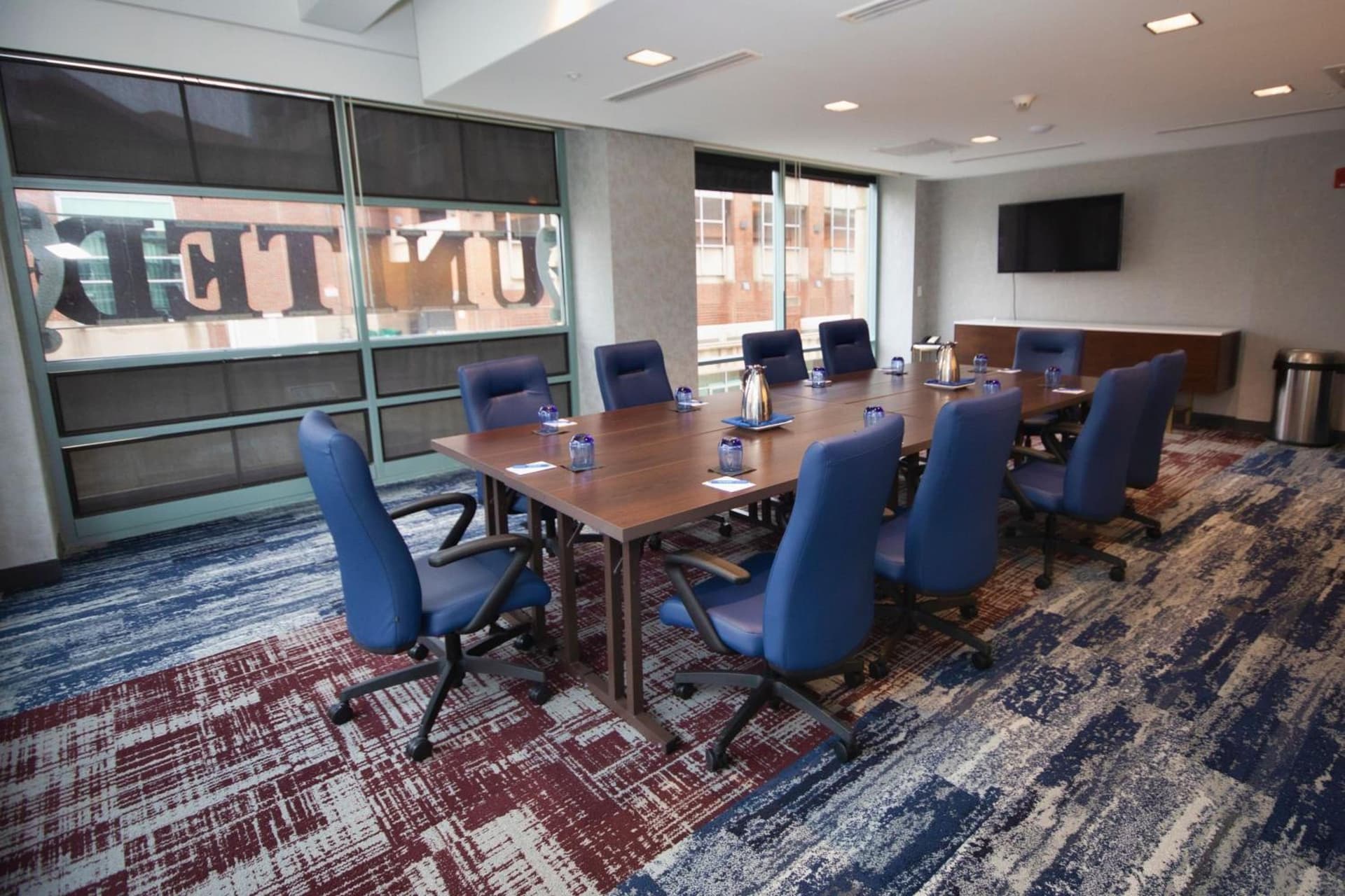 BLU-Tique, Akron, a Tribute Portfolio Hotel gallery photo in Akron, OH — image 34