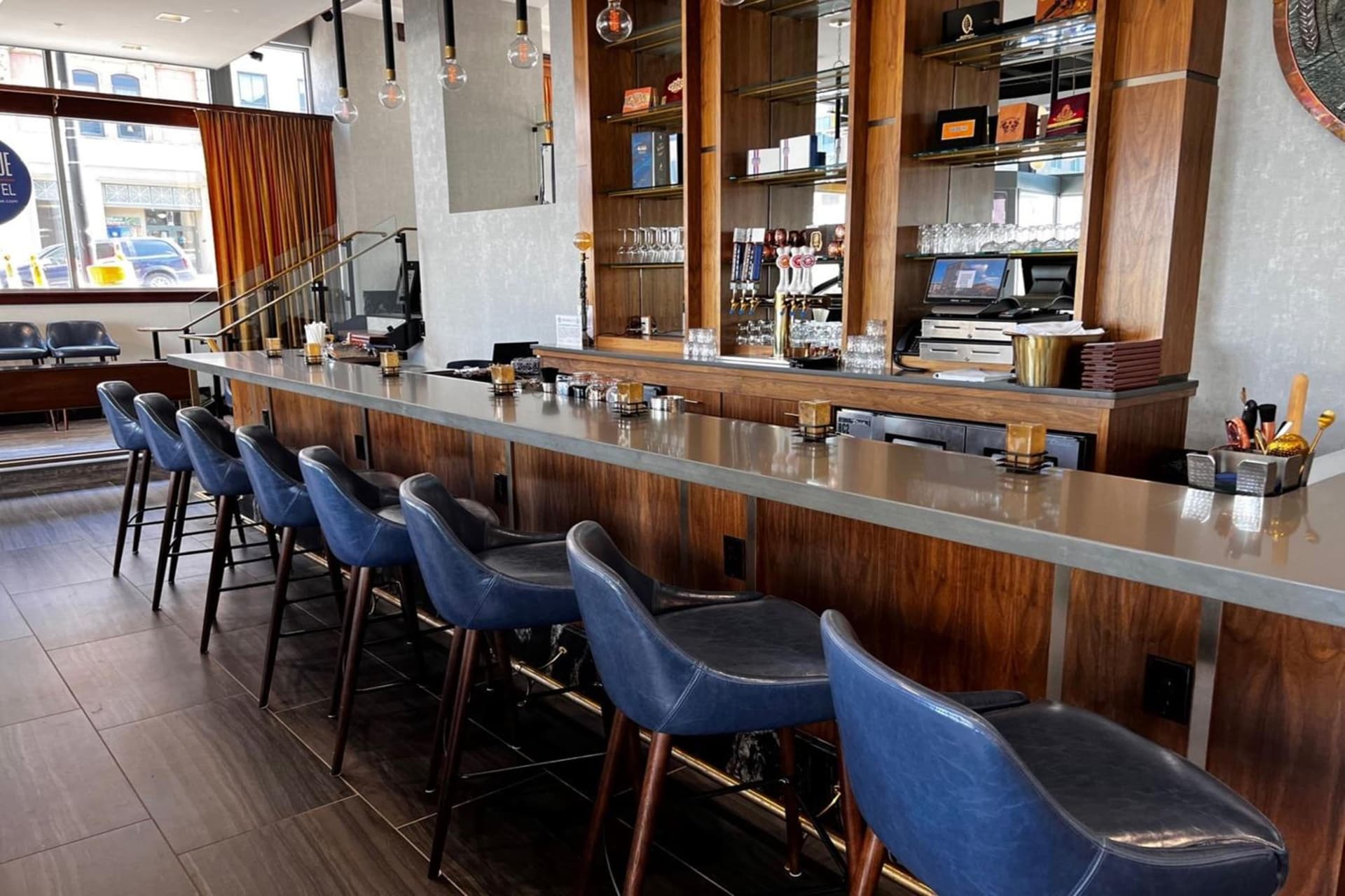 BLU-Tique, Akron, a Tribute Portfolio Hotel gallery photo in Akron, OH — image 7