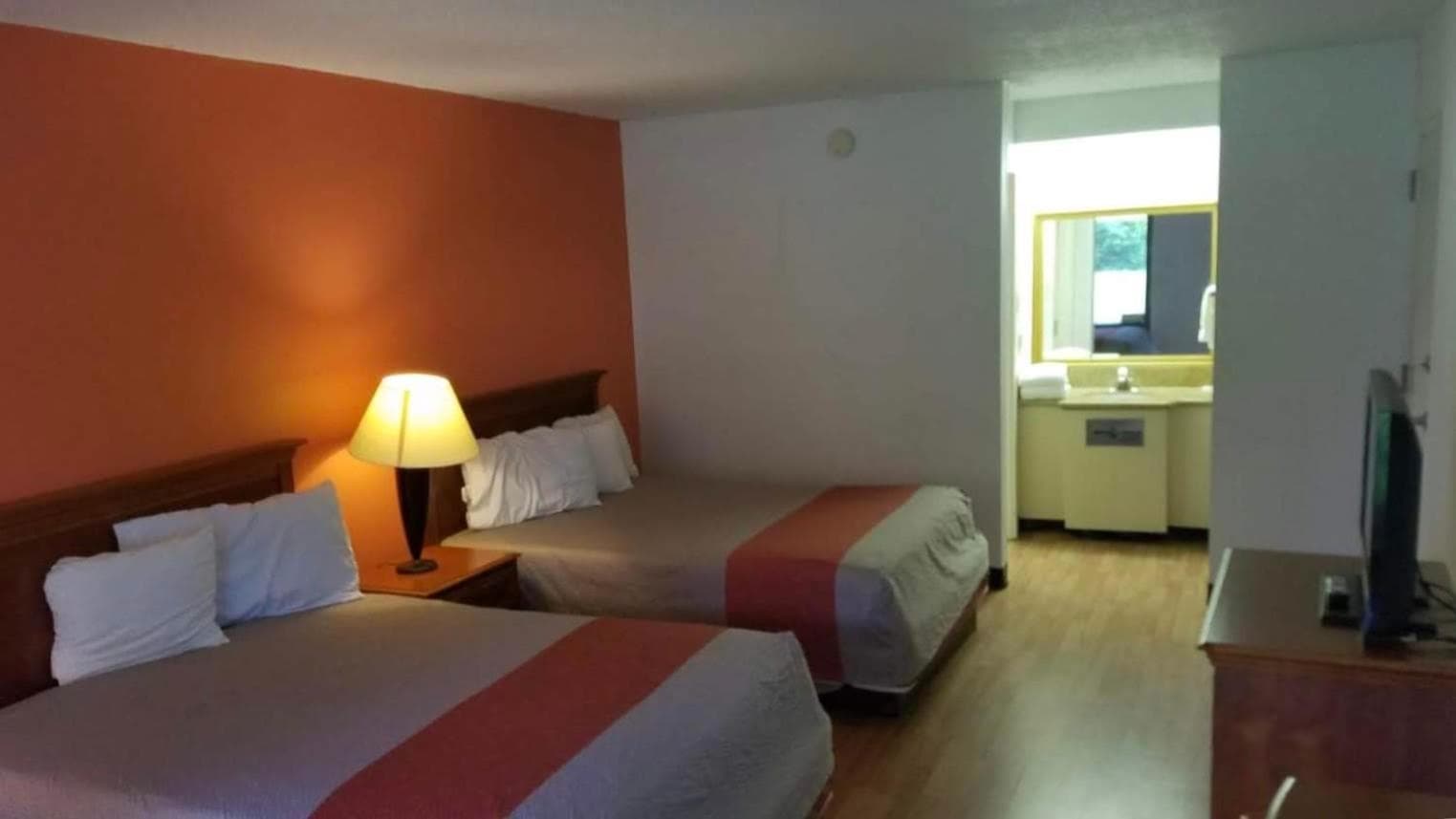 The Nest Hotel Suffolk gallery photo in Suffolk, VA — image 8
