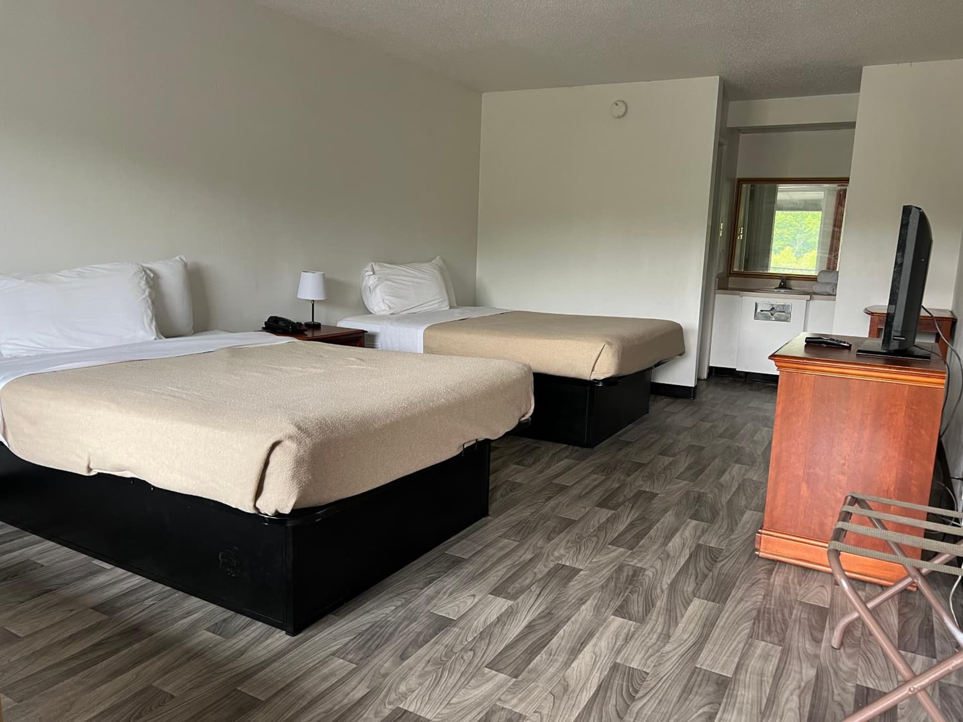 The Nest Hotel Suffolk gallery photo in Suffolk, VA — image 15