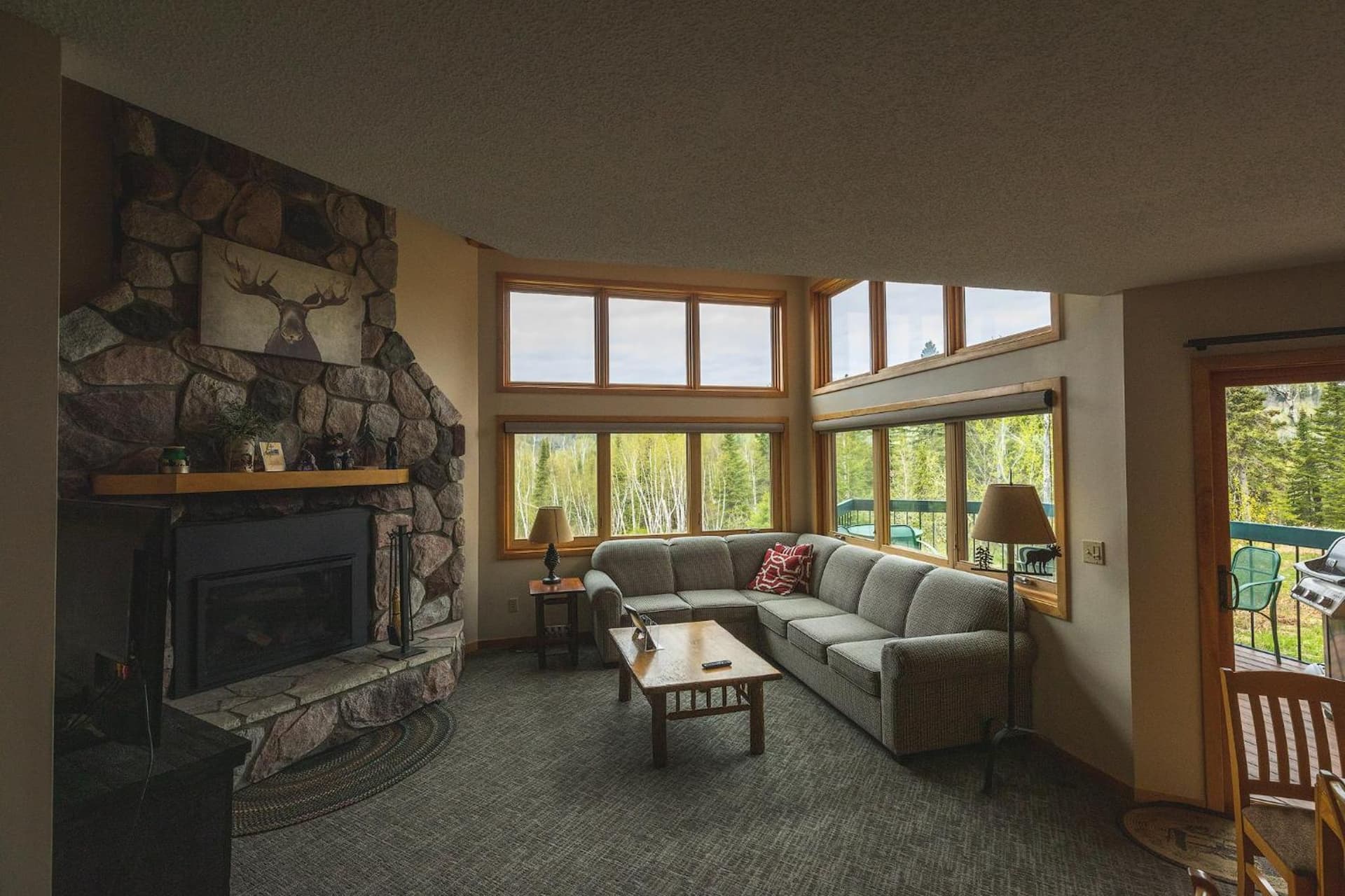 Caribou Highlands Lodge property views in Lutsen, MN — gallery photo 3