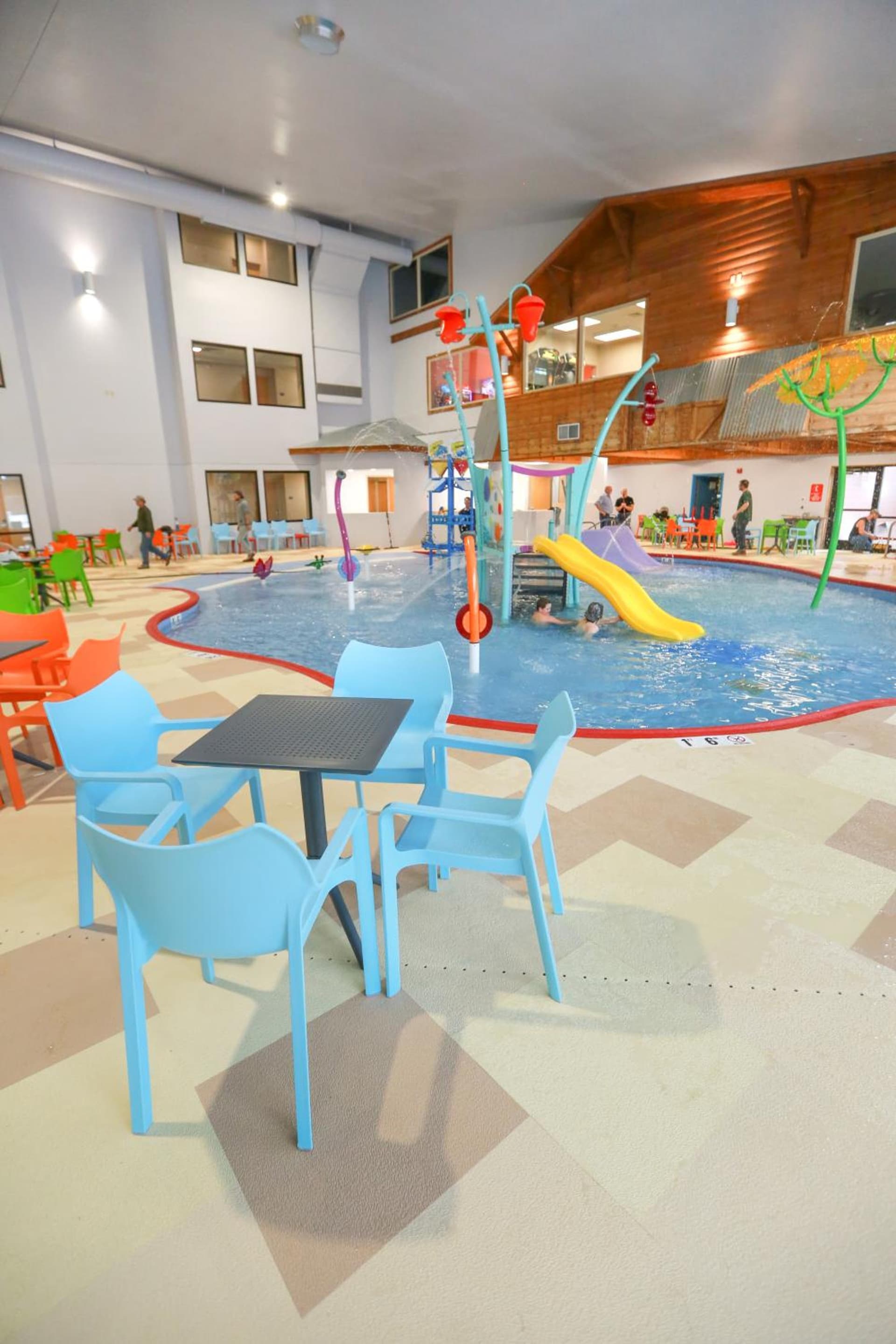 Rapid River Lodge interior in Baxter, MN — gallery photo 2