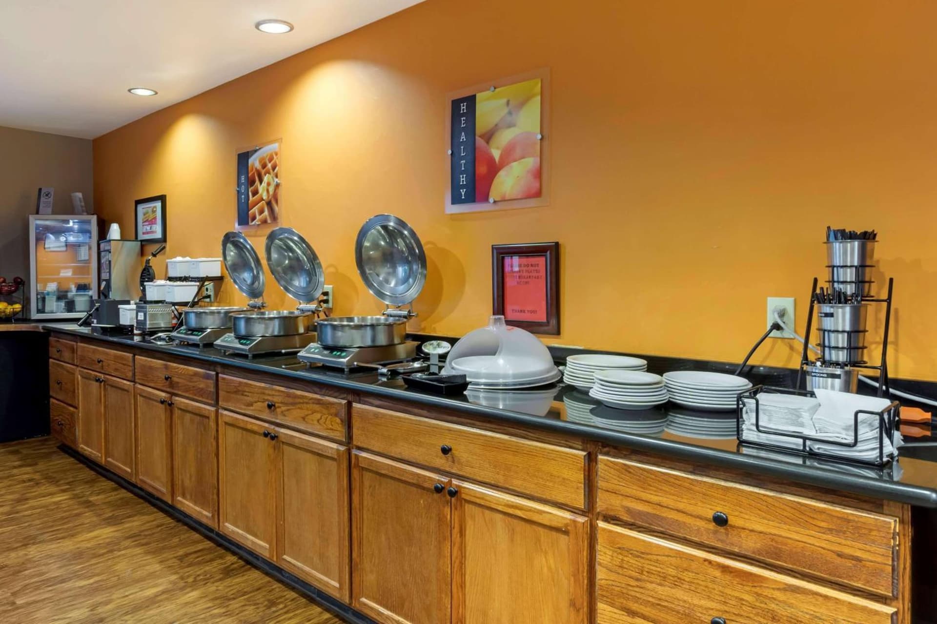 Wingate by Wyndham Mount Vernon interior in Mount Vernon, WA — gallery photo 2
