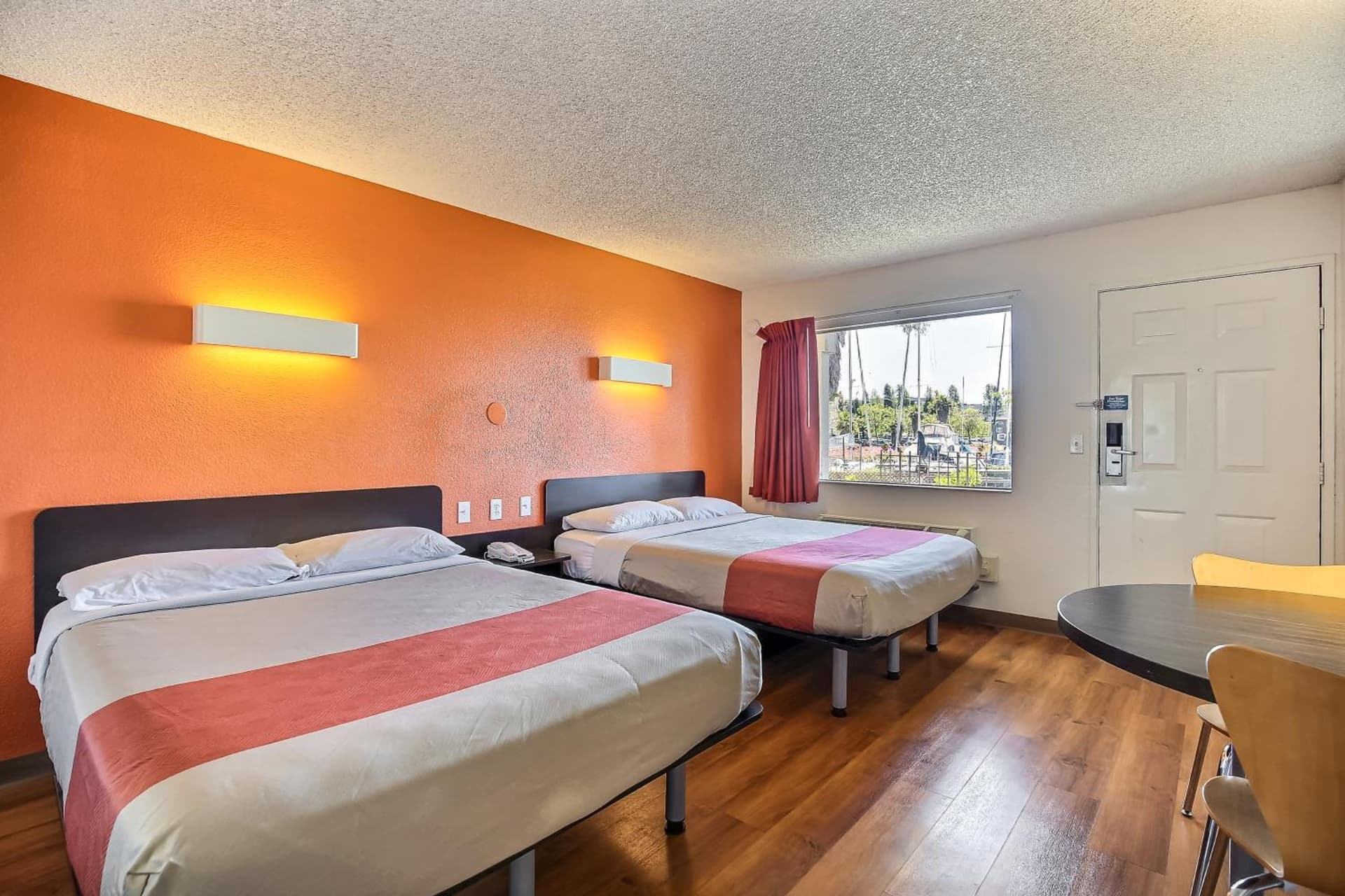 Motel 6-Oakland, CA - Embarcadero gallery photo in Oakland, CA — image 45