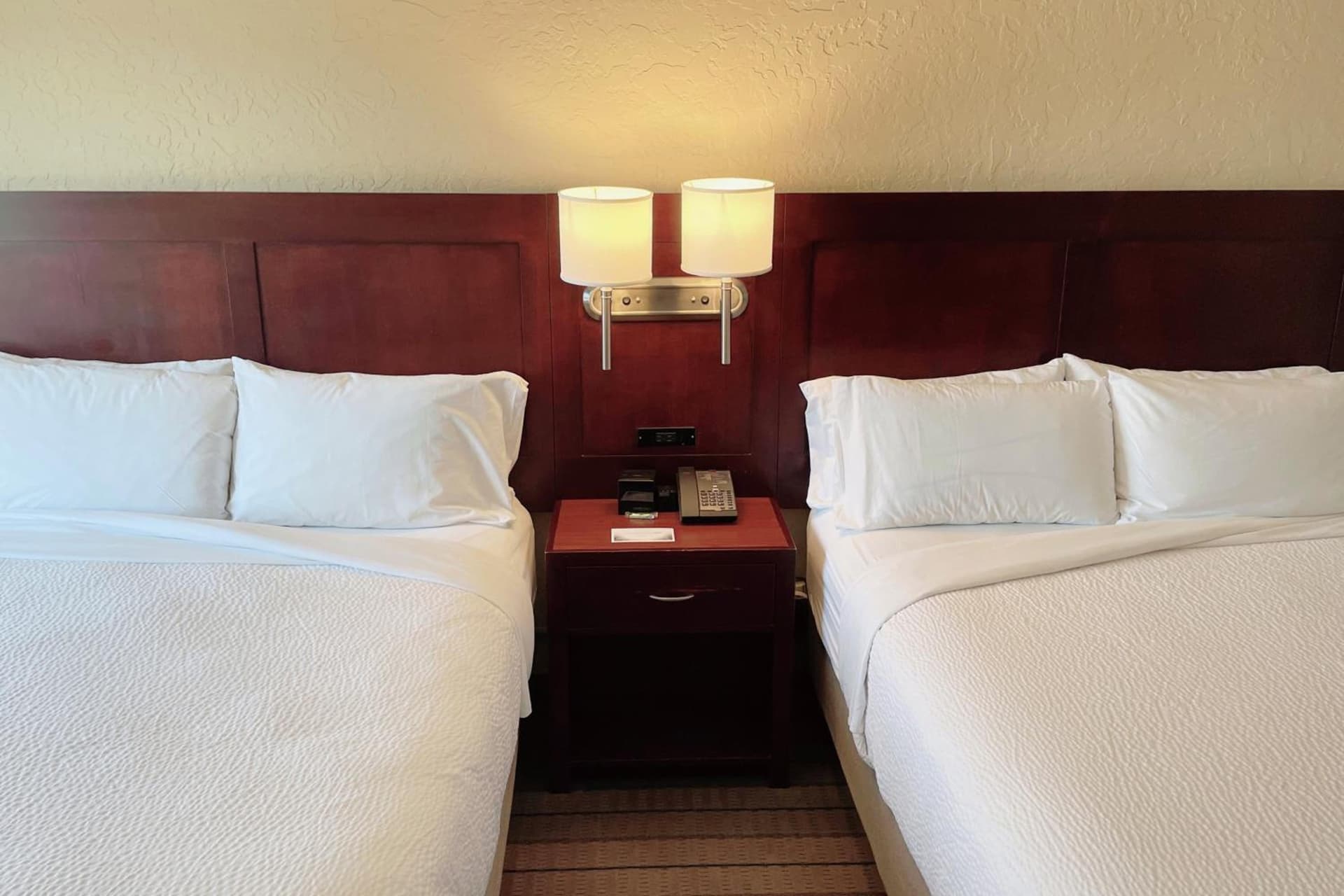 Marin Hilltop Hotel gallery photo in San Rafael, CA — image 39