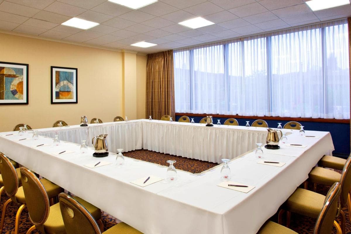 Sheraton Syracuse University Hotel and Conference Center gallery photo in Syracuse, NY — image 22