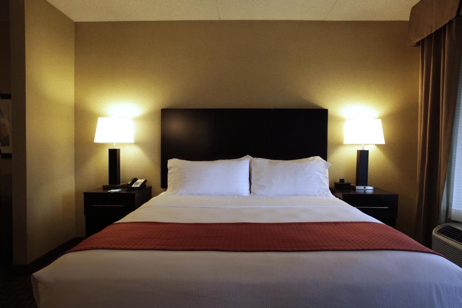 Holiday Inn Phoenix/Chandler by IHG gallery photo in Chandler, AZ — image 35