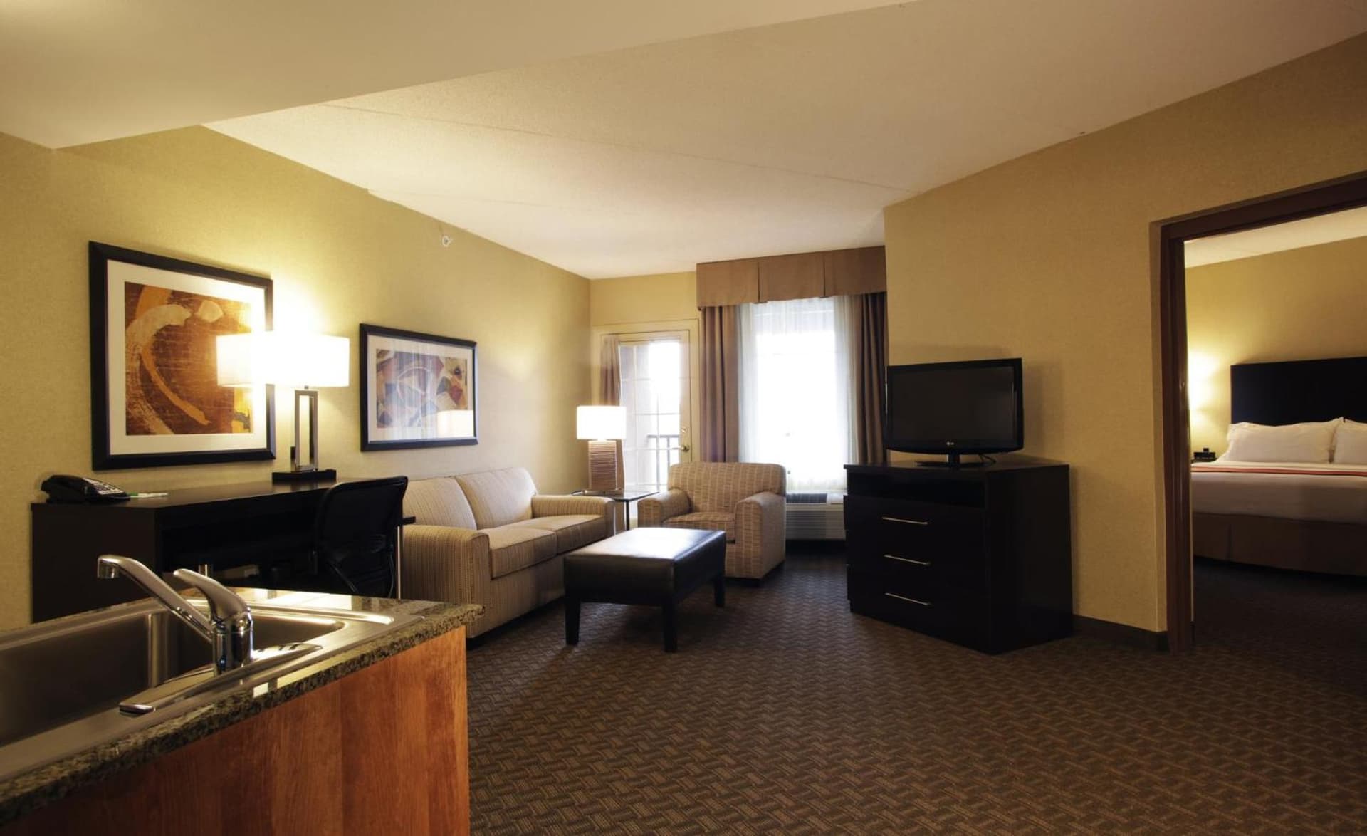 Holiday Inn Phoenix/Chandler by IHG gallery photo in Chandler, AZ — image 5