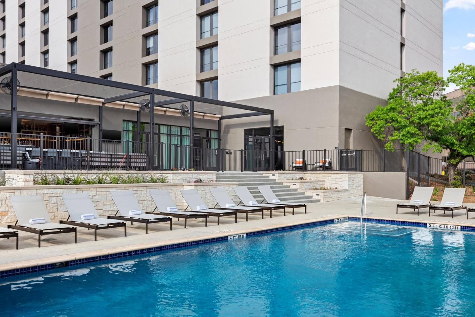 Marriott San Antonio Airport interior in San Antonio, TX — gallery photo 2