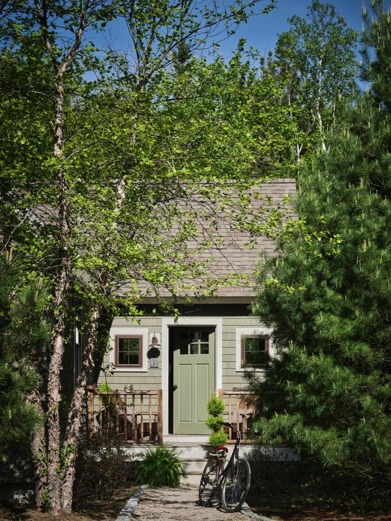 Hidden Pond Resort featured exterior or lobby in Kennebunkport — similar hotel